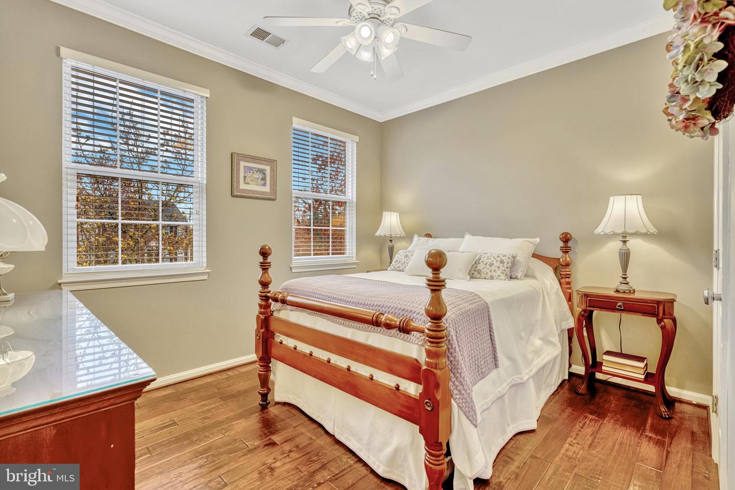 10252 Peel Ring Pl