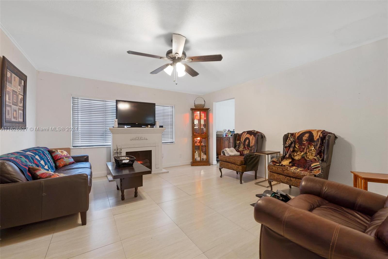523 NW 3rd Way