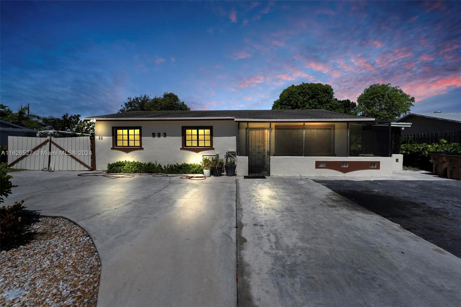 523 NW 3rd Way