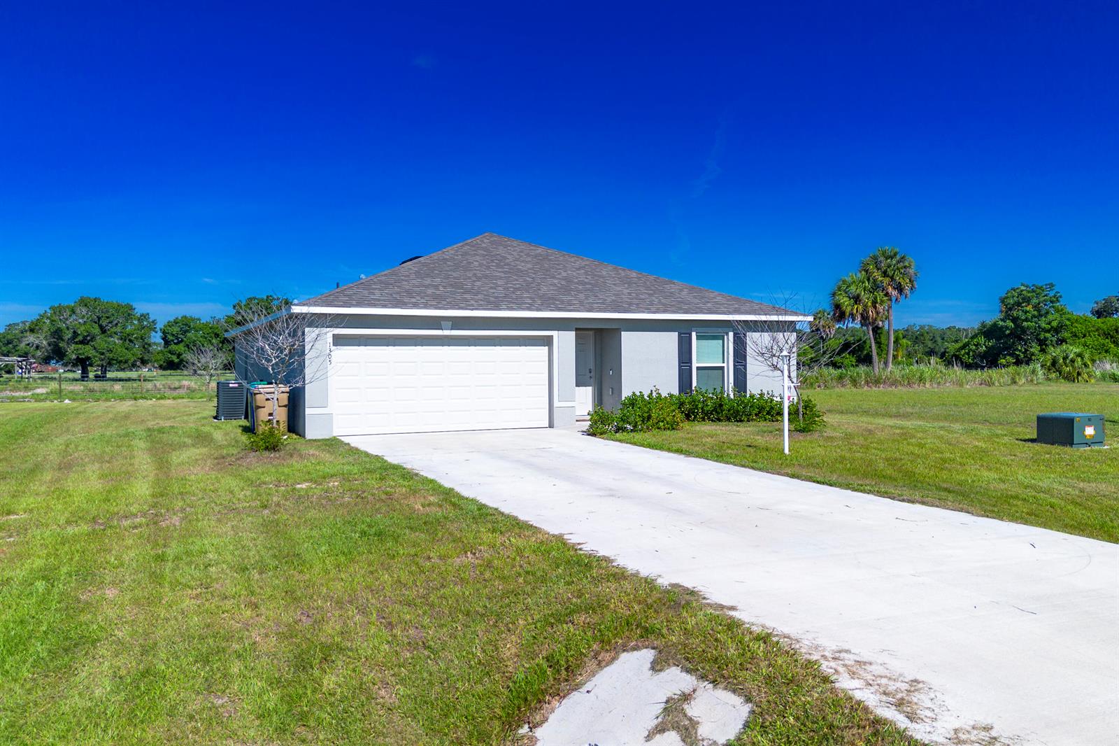 1305 NW 7th Avenue