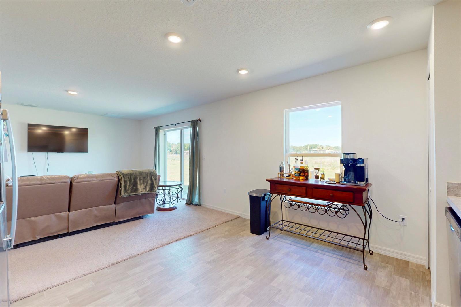1305 NW 7th Avenue