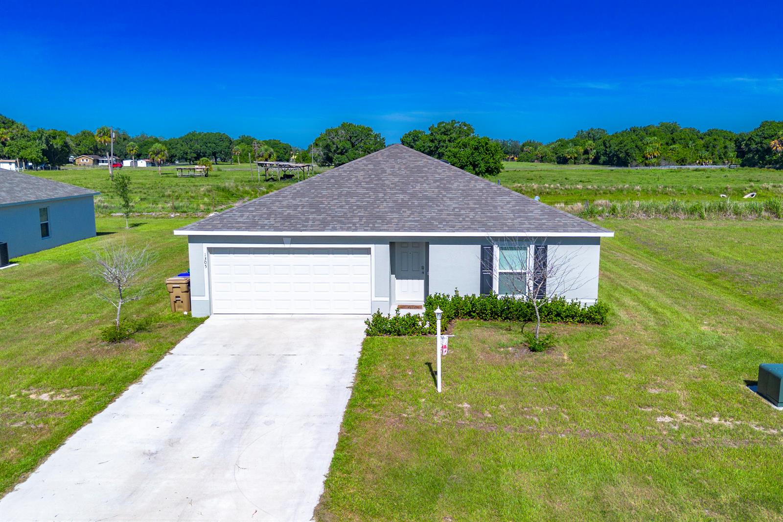 1305 NW 7th Avenue