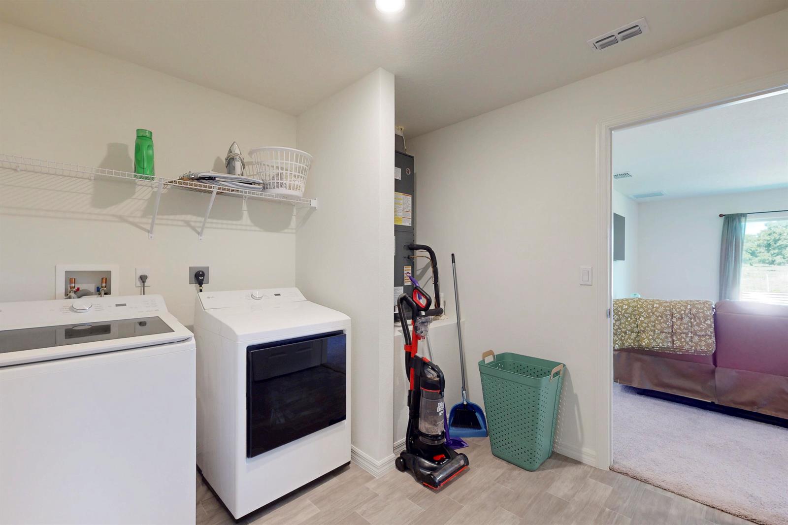 1305 NW 7th Avenue