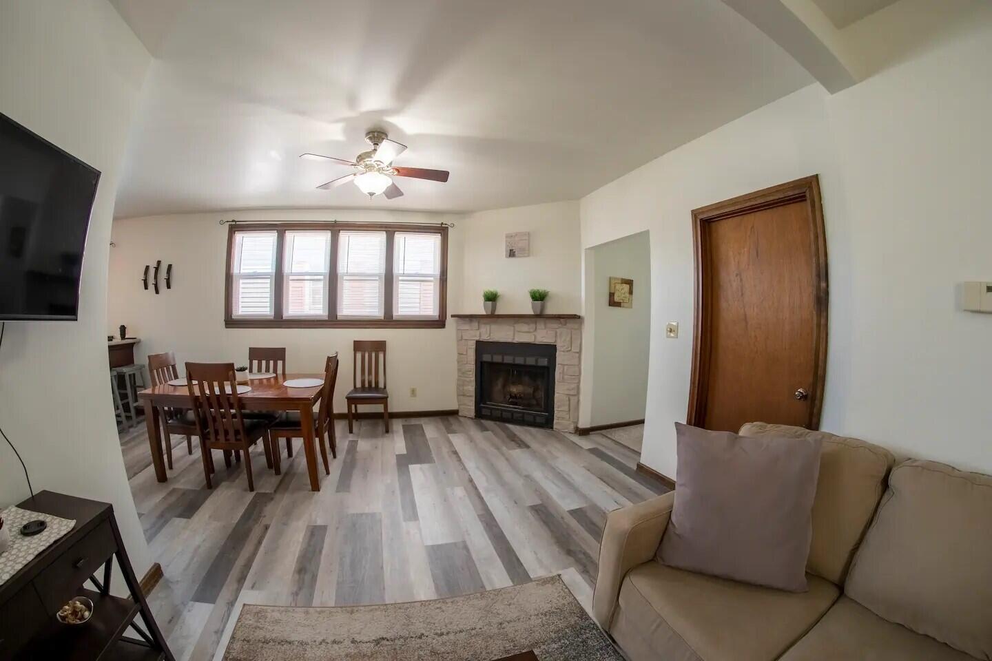 316 E Burdick Ave