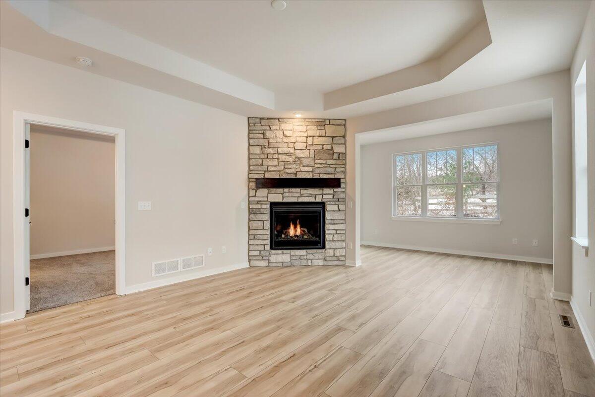 W204N17607 Laurel Pl 102