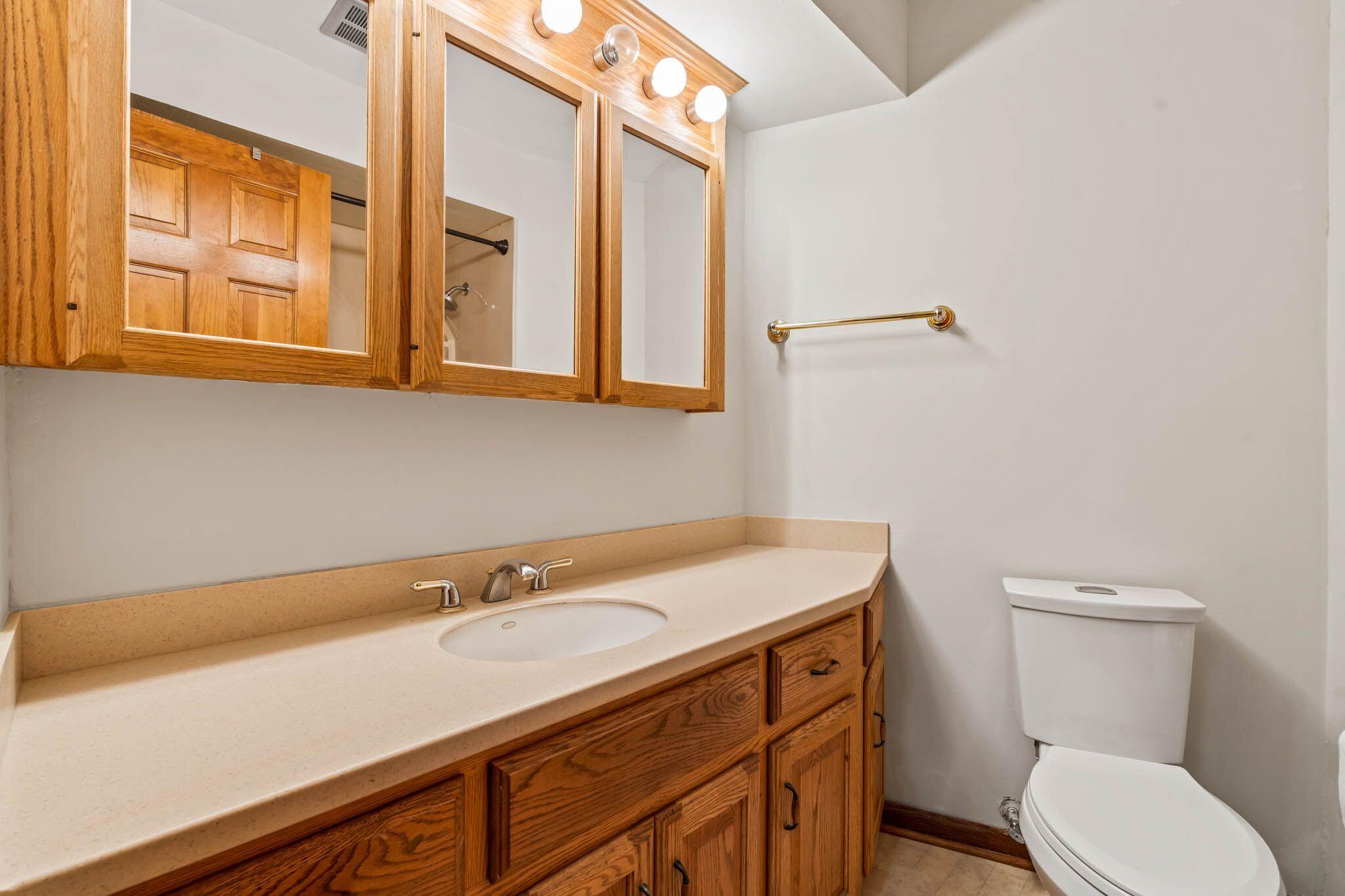 N114W15236 Vicksburg Ave