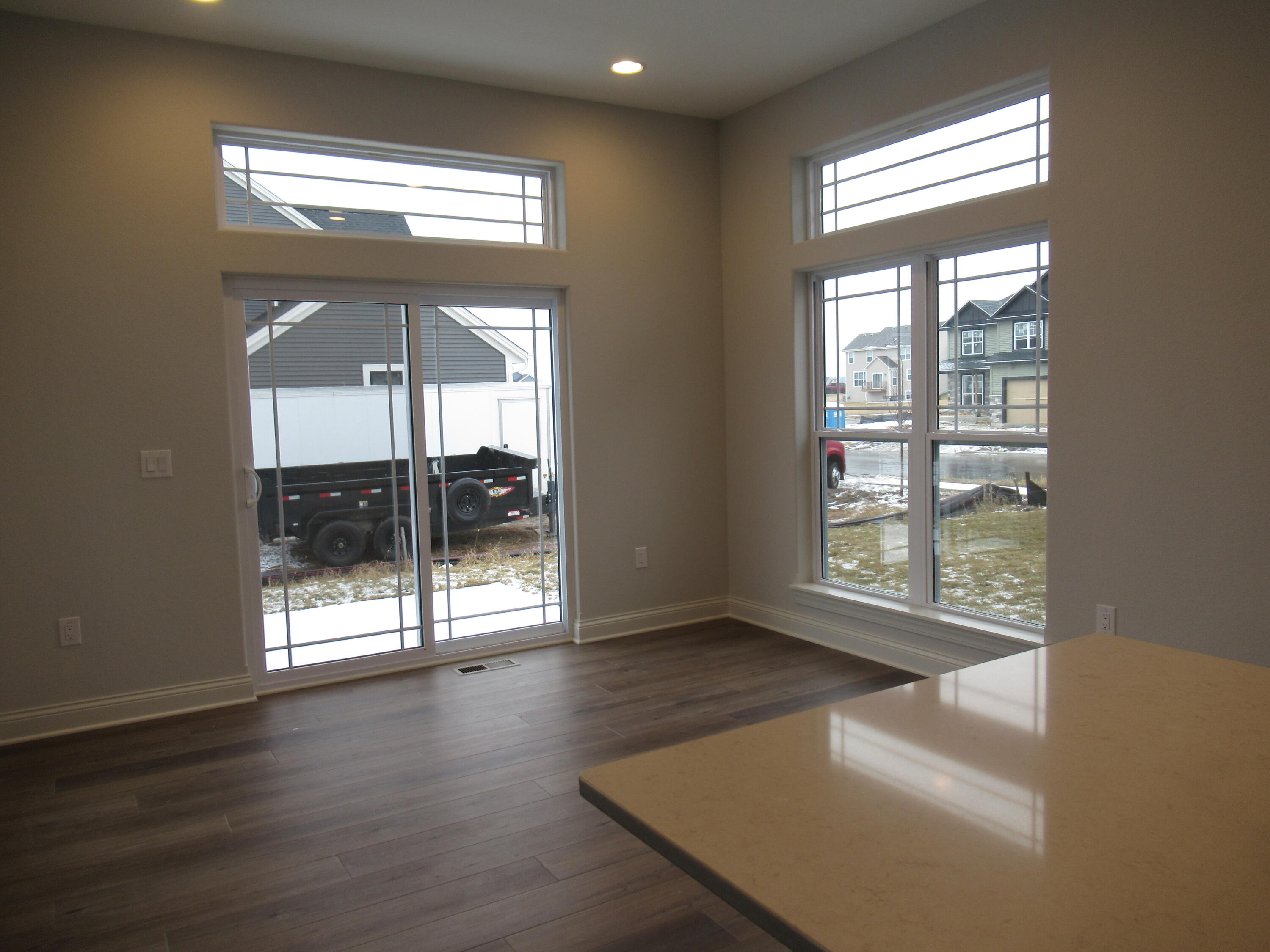 1538 Creekview Ct