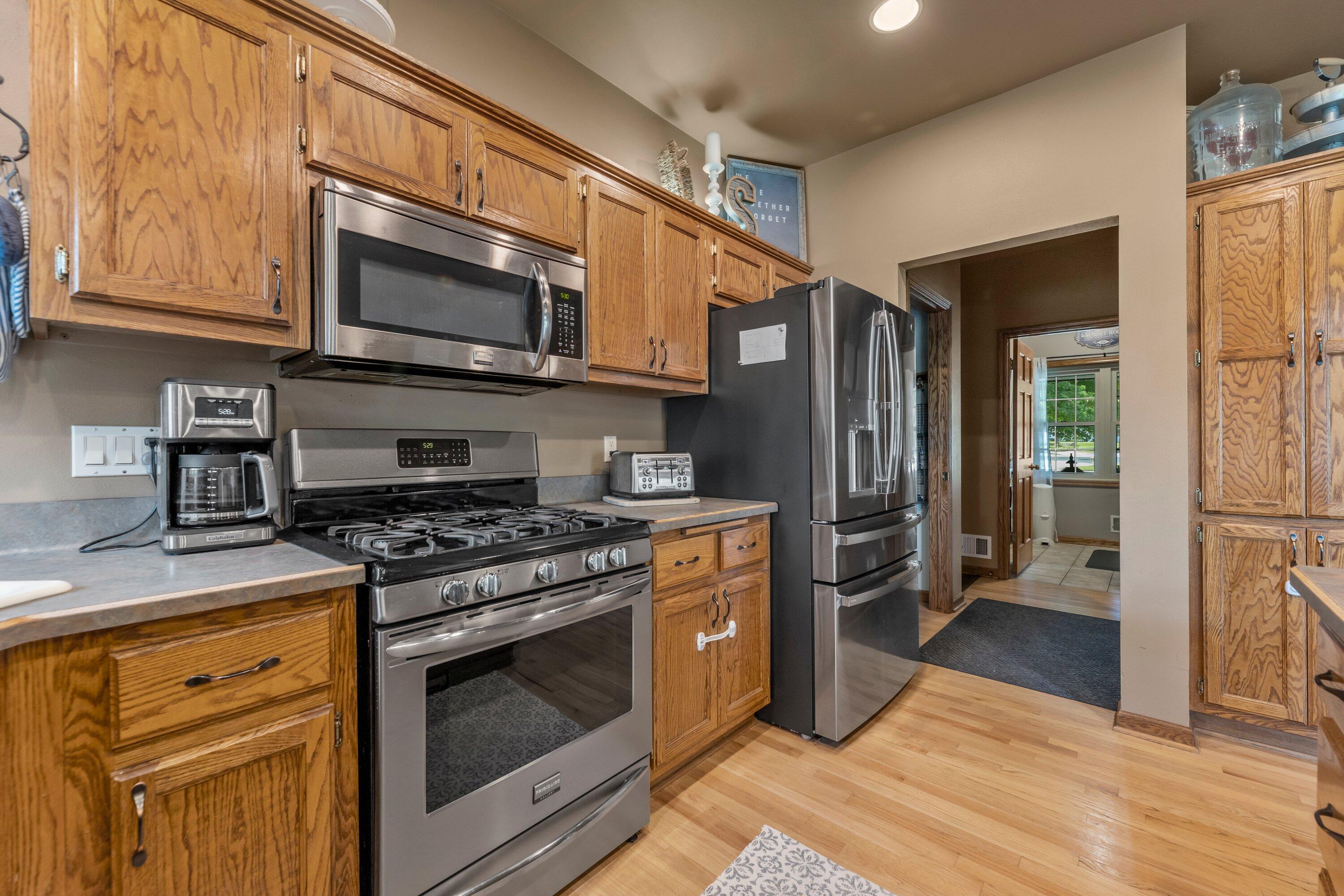 2719 Lavine Ln