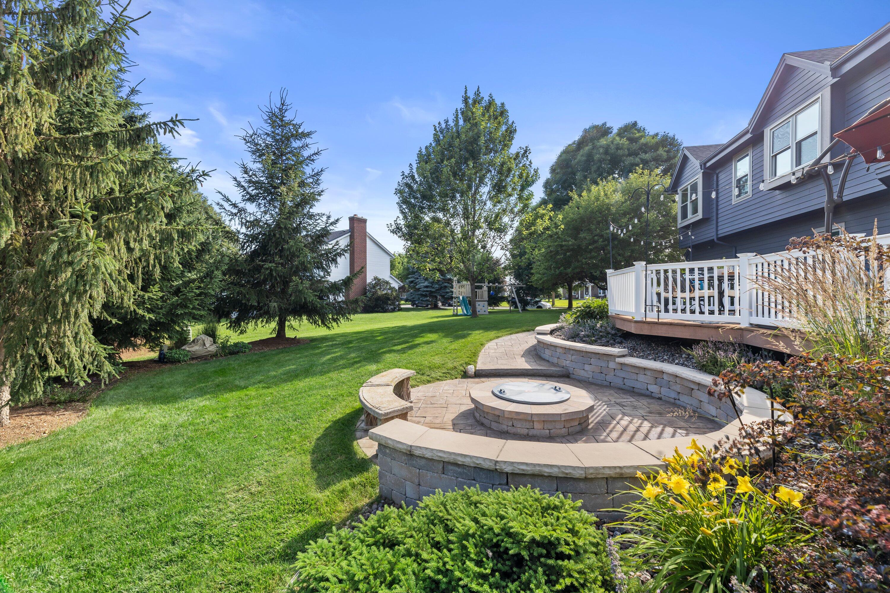 2719 Lavine Ln