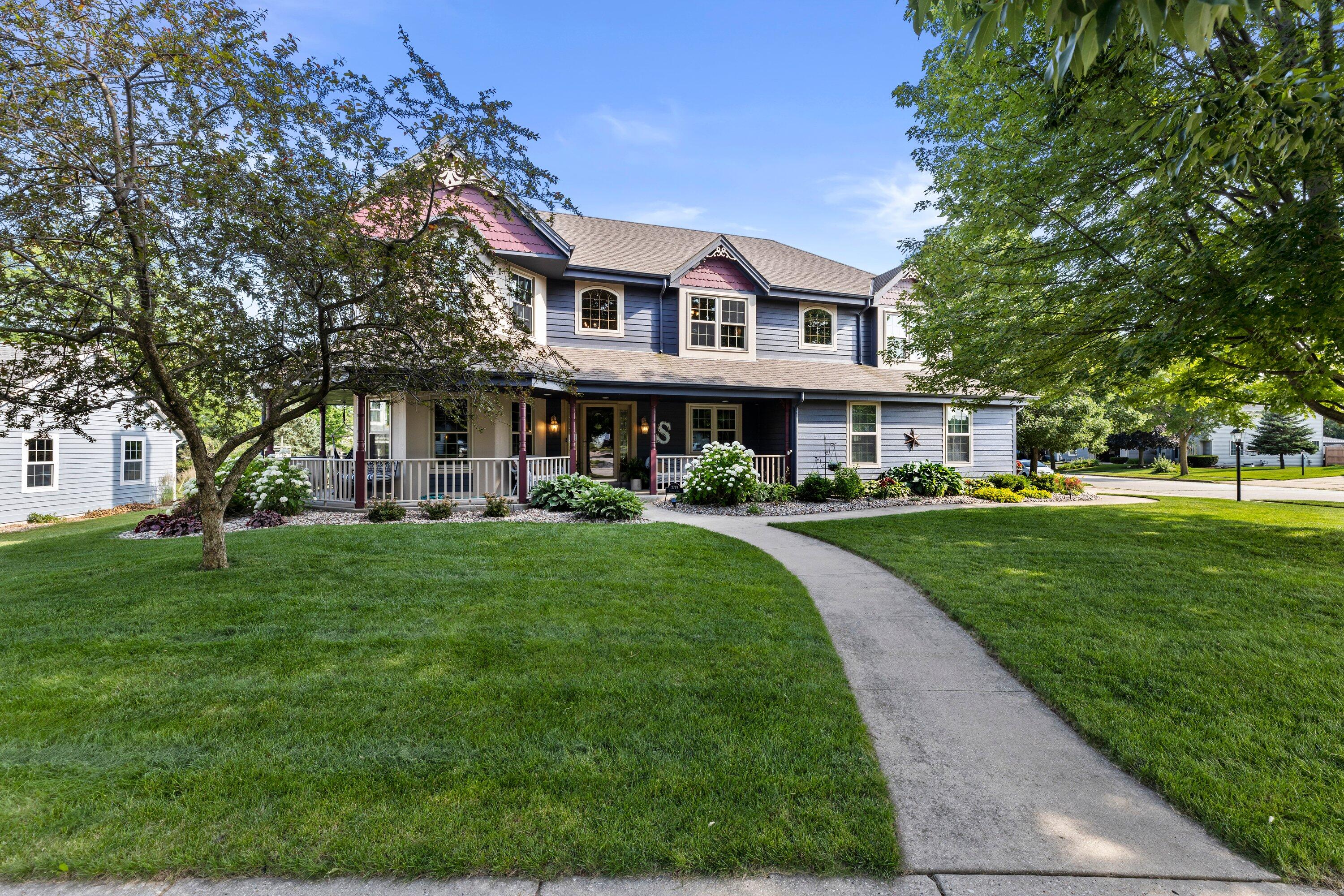2719 Lavine Ln