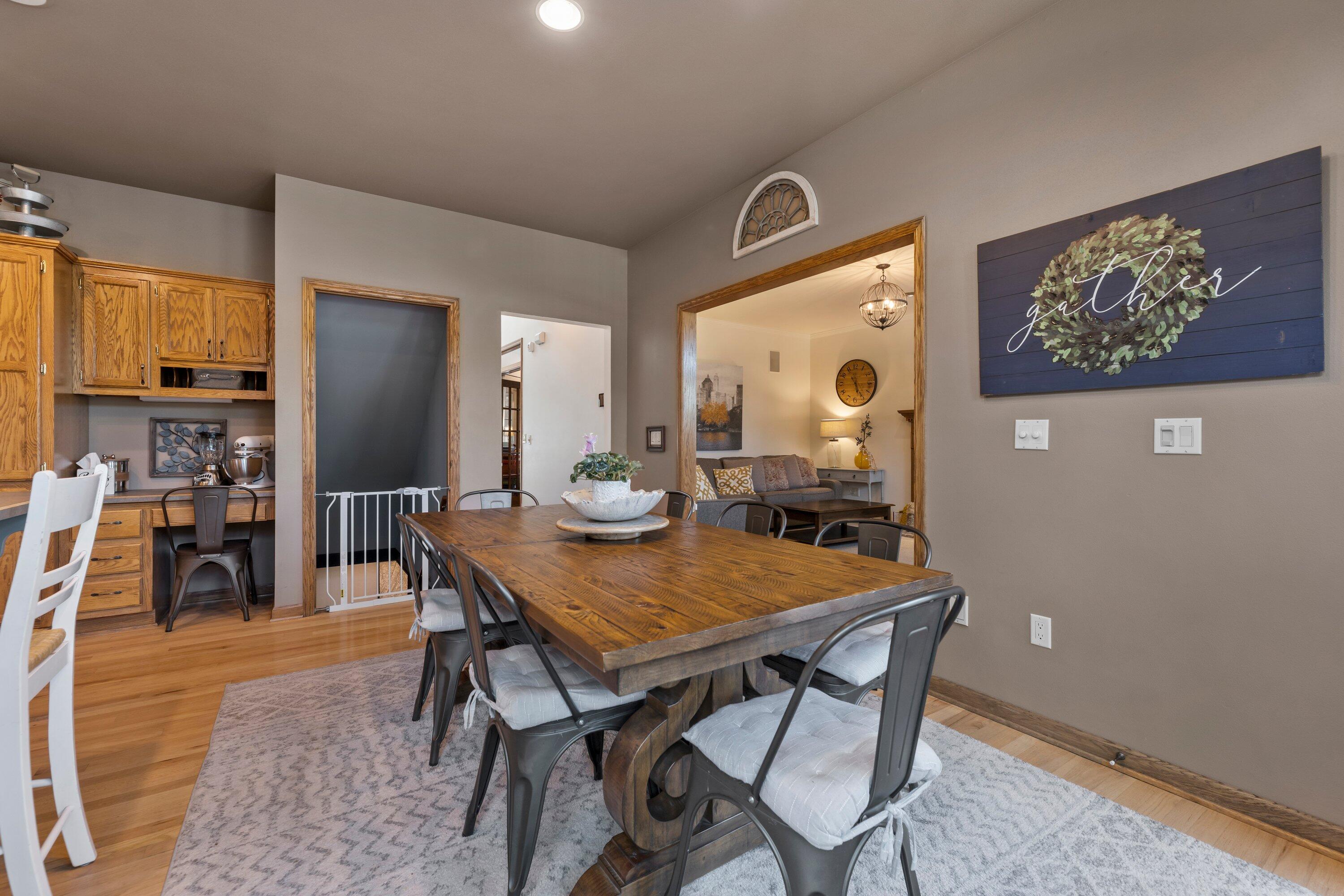 2719 Lavine Ln