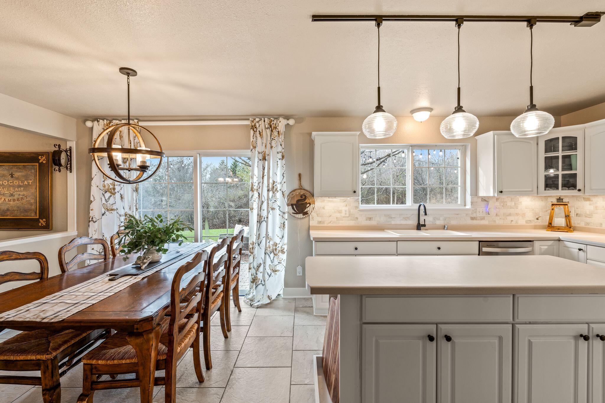 W143N9659 Amber Dr