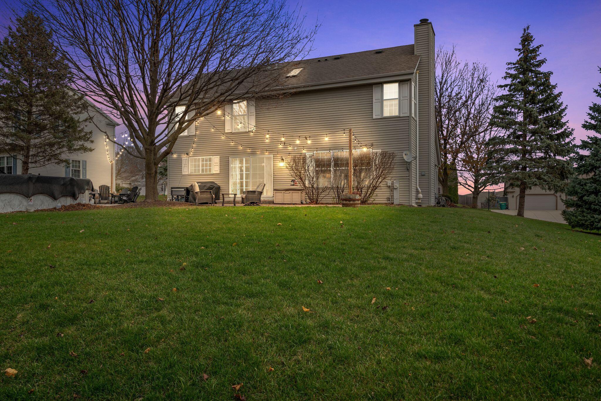 W143N9659 Amber Dr
