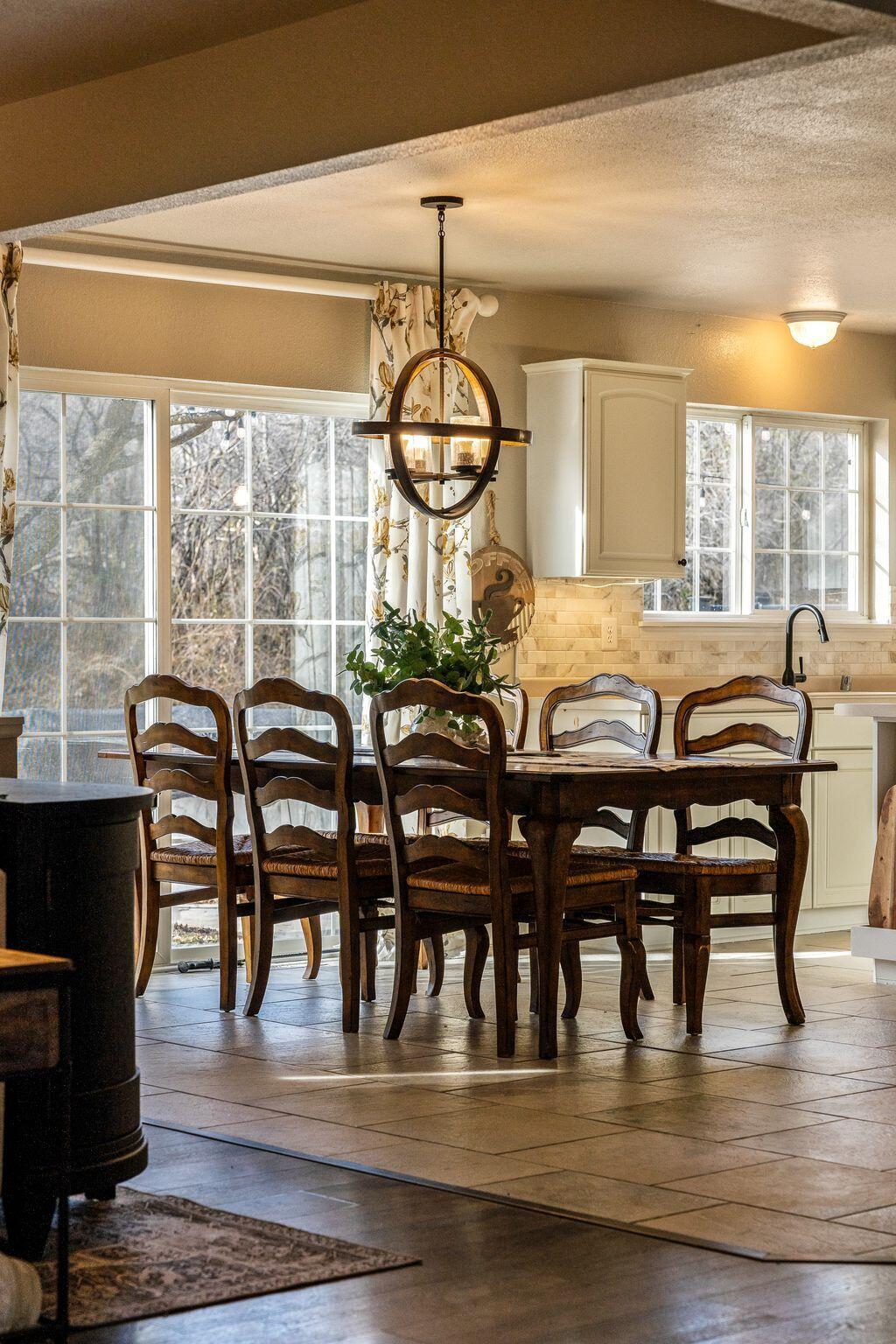 W143N9659 Amber Dr