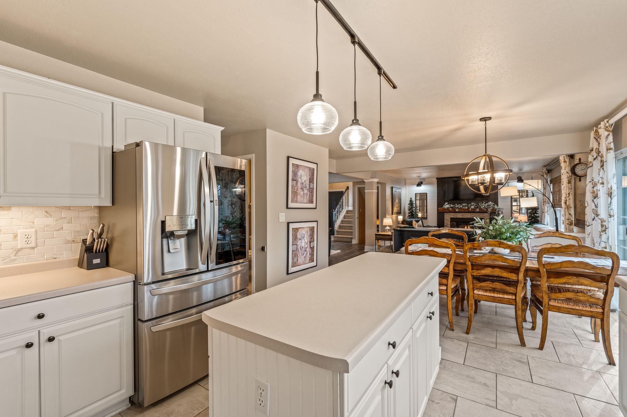 W143N9659 Amber Dr