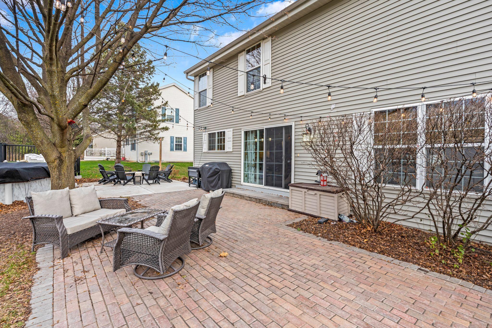 W143N9659 Amber Dr