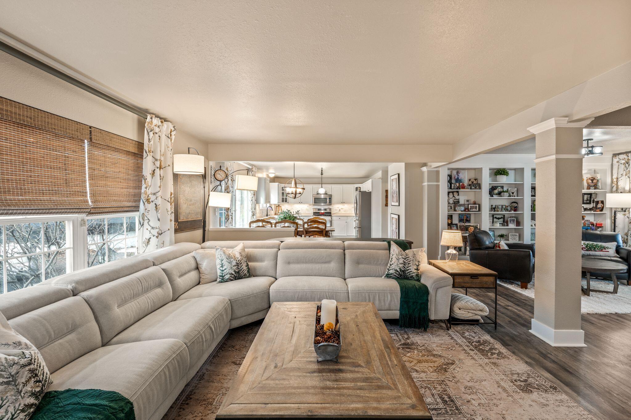 W143N9659 Amber Dr
