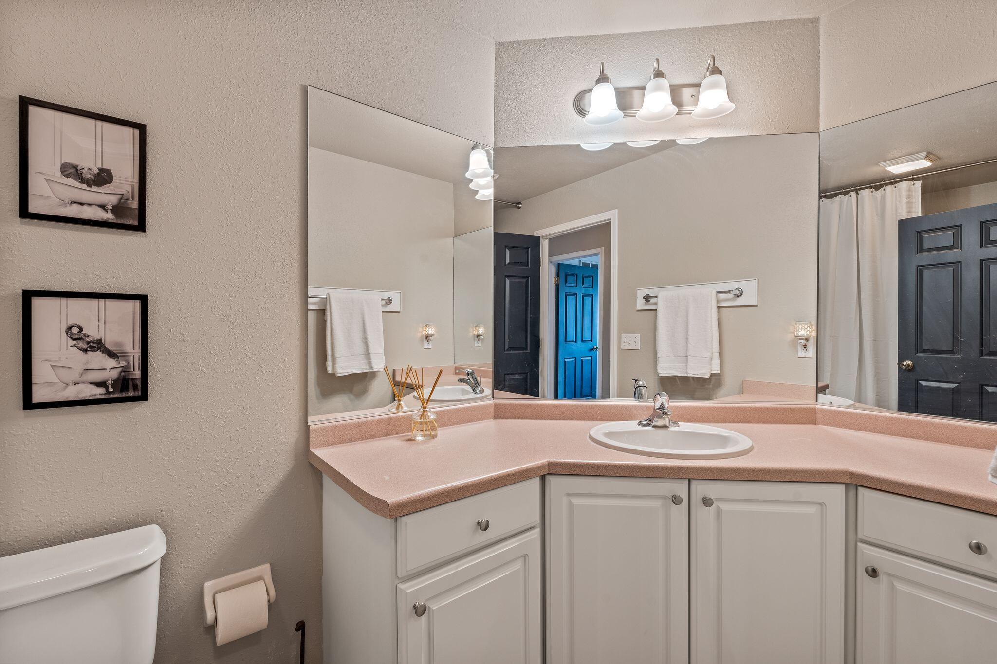 W143N9659 Amber Dr