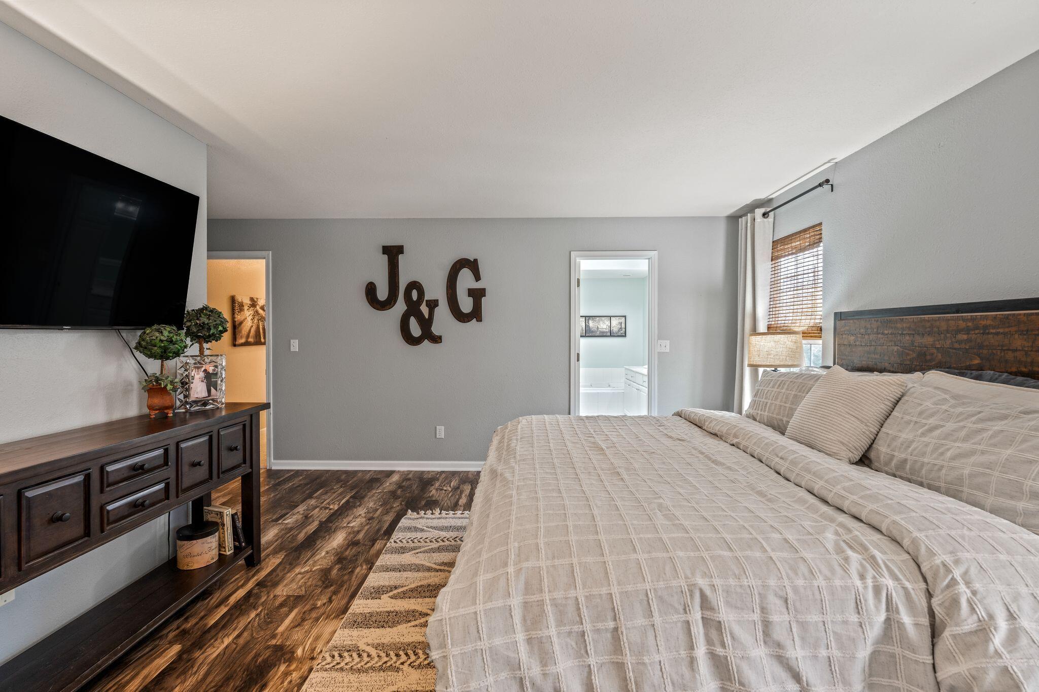 W143N9659 Amber Dr
