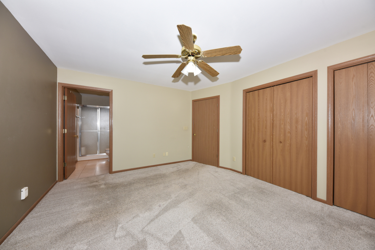 1787 White Pine Ct