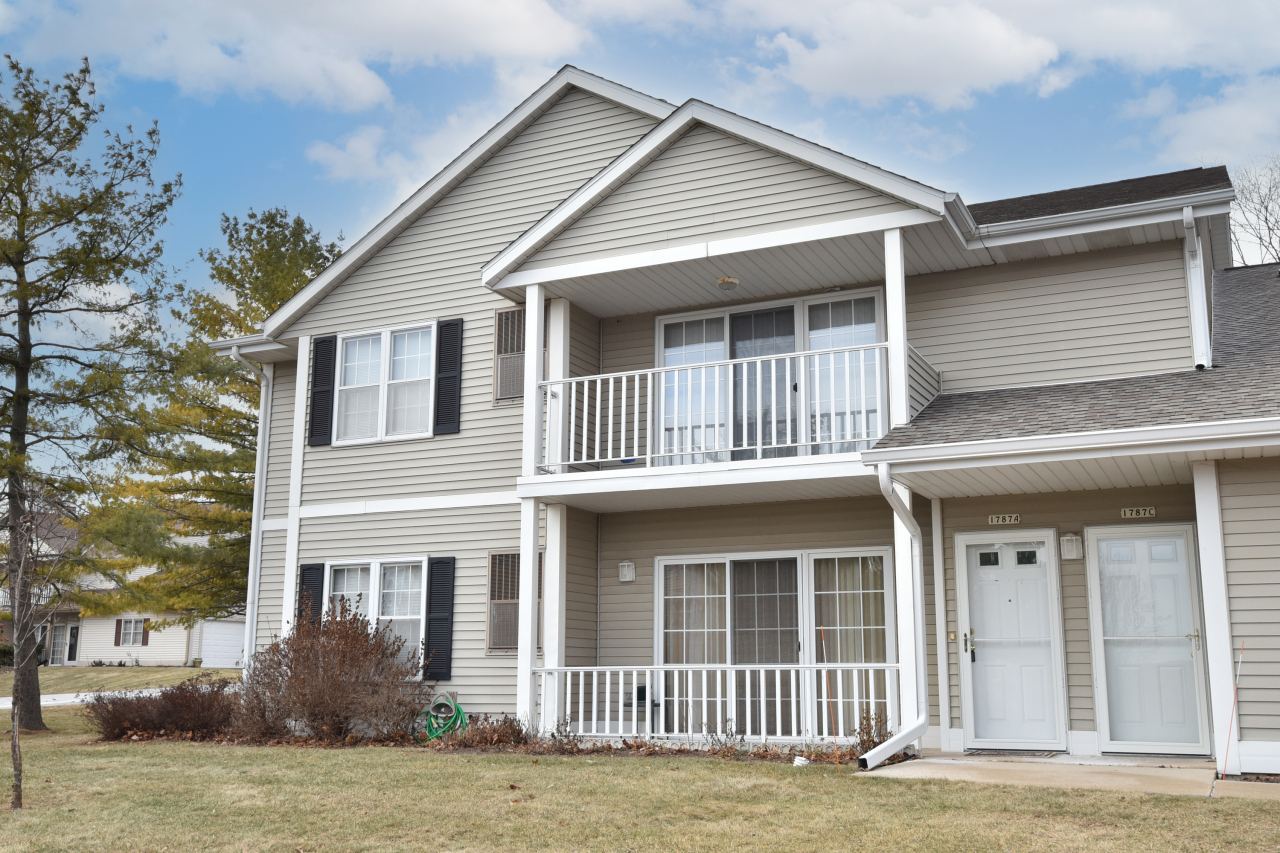 1787 White Pine Ct