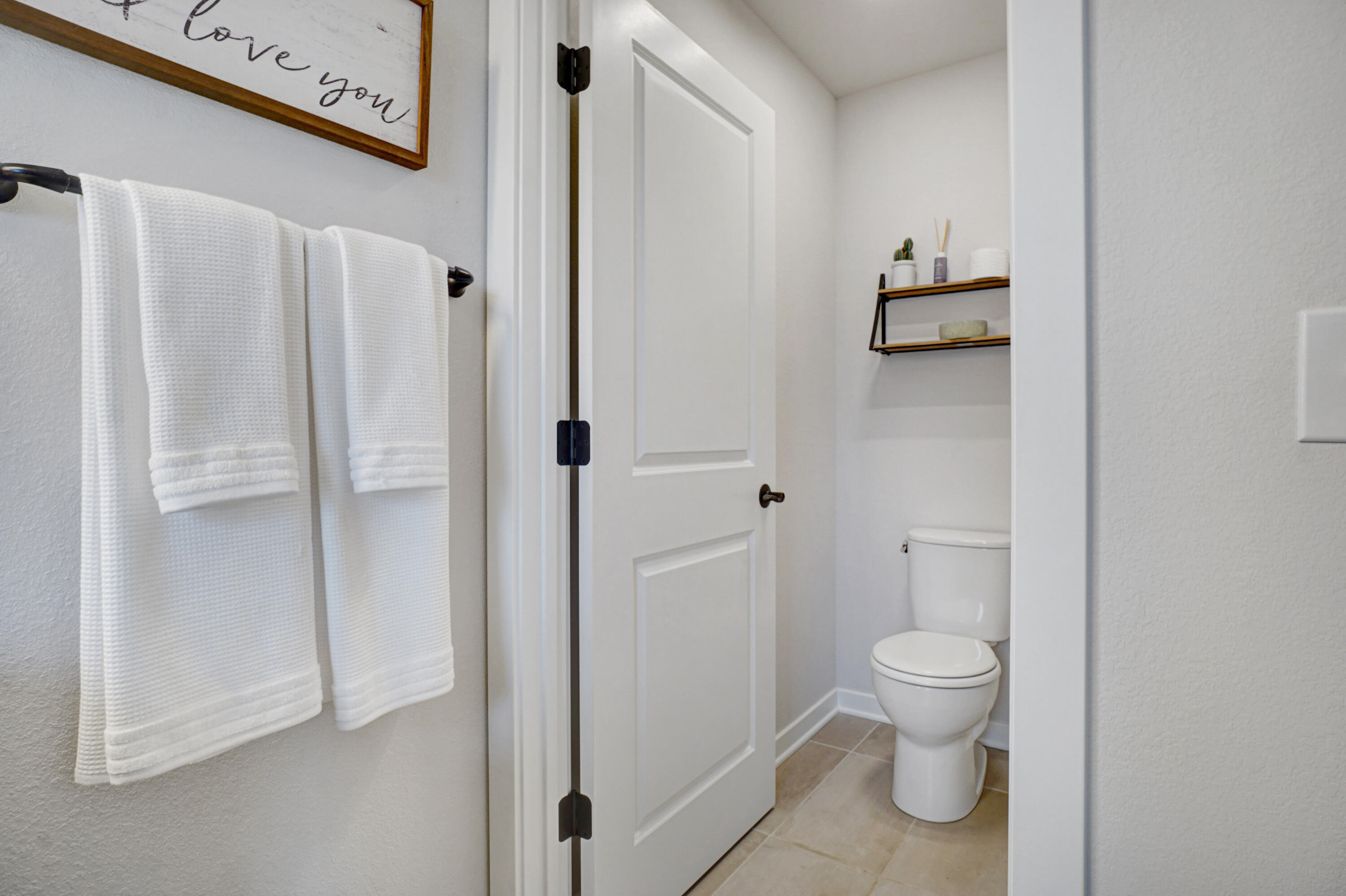 1351 Goldenrod Way