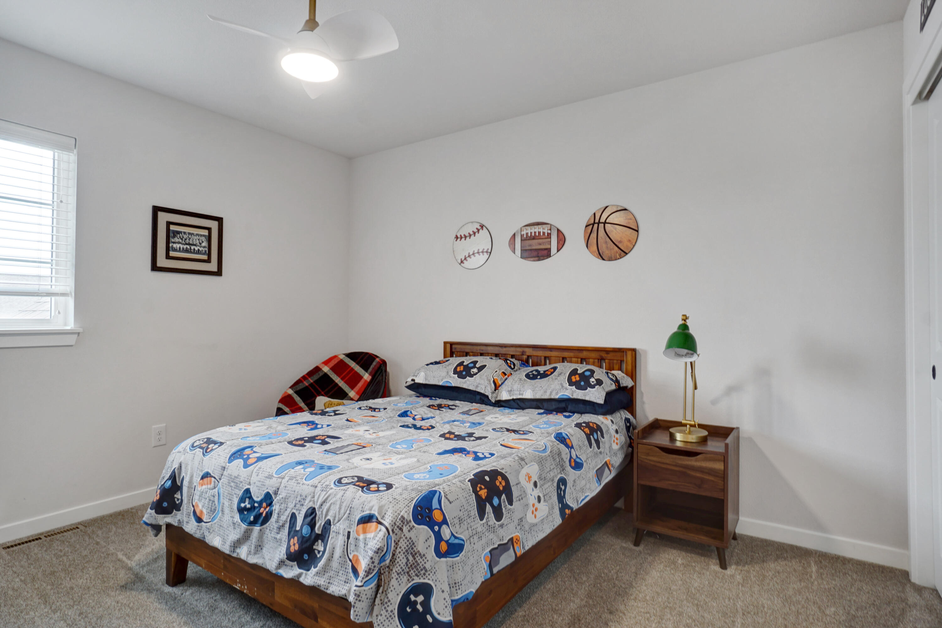 1351 Goldenrod Way