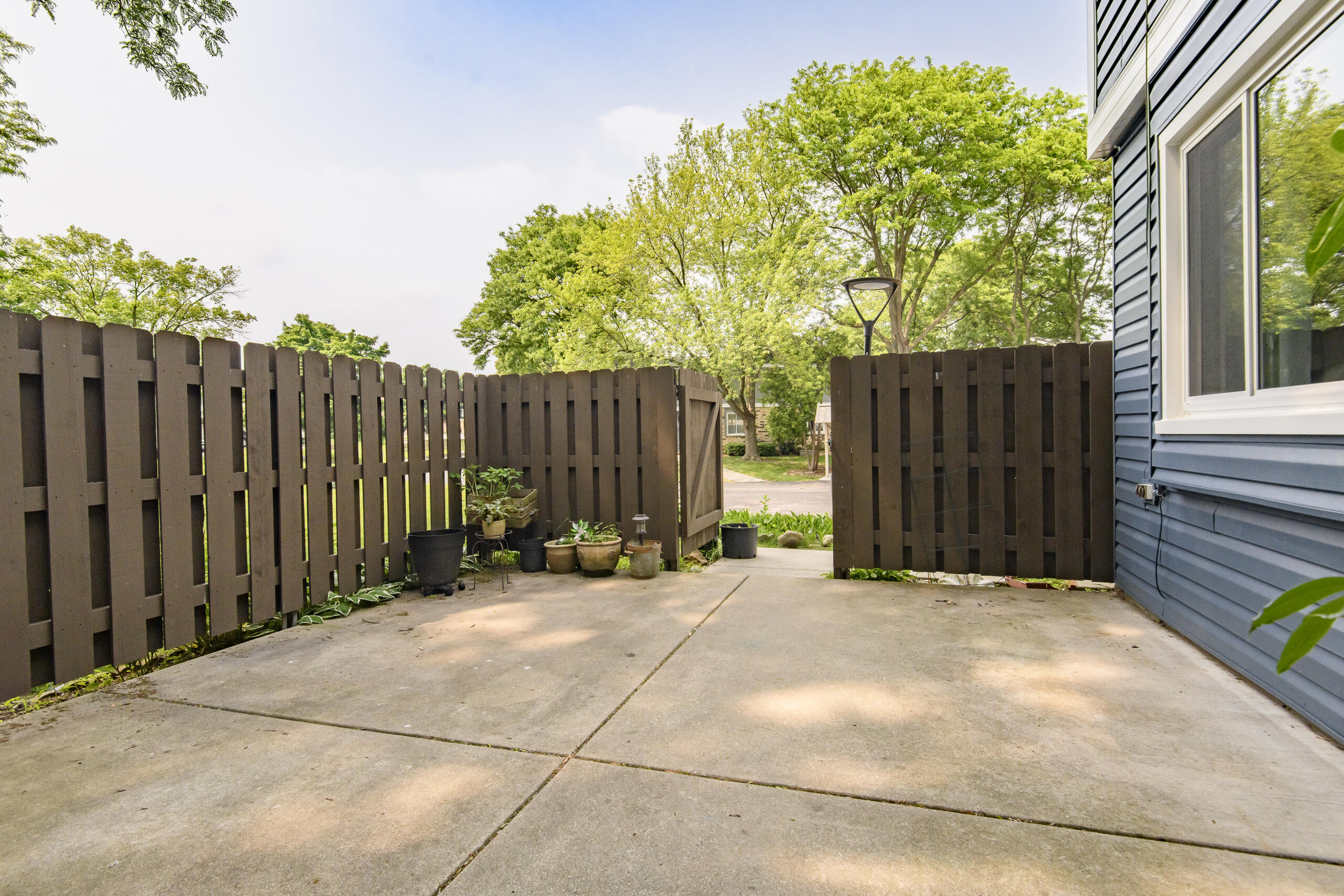N76W14532 North Point Ct