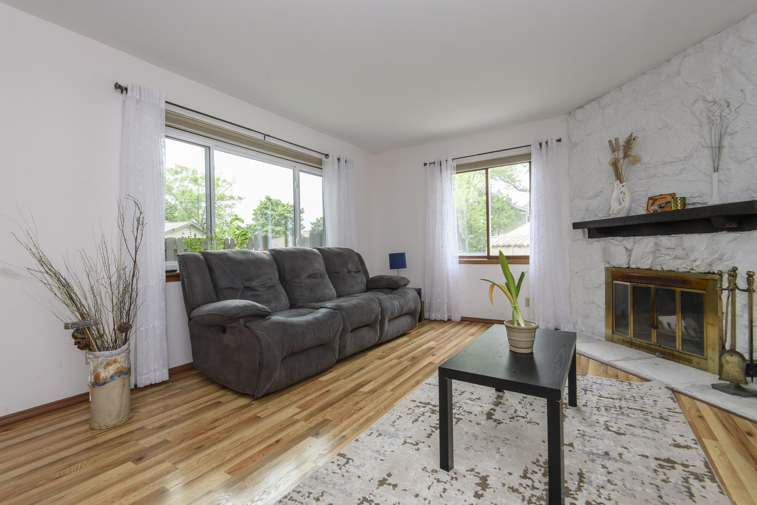 N76W14532 North Point Ct