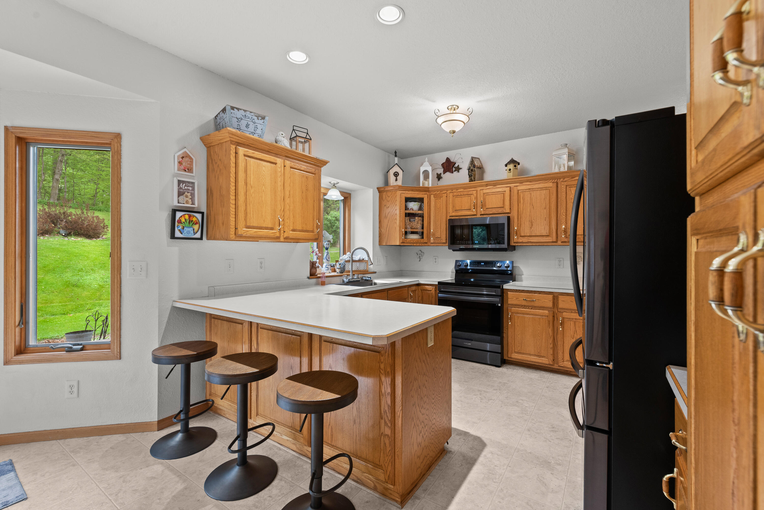 1500 Wolf Dr