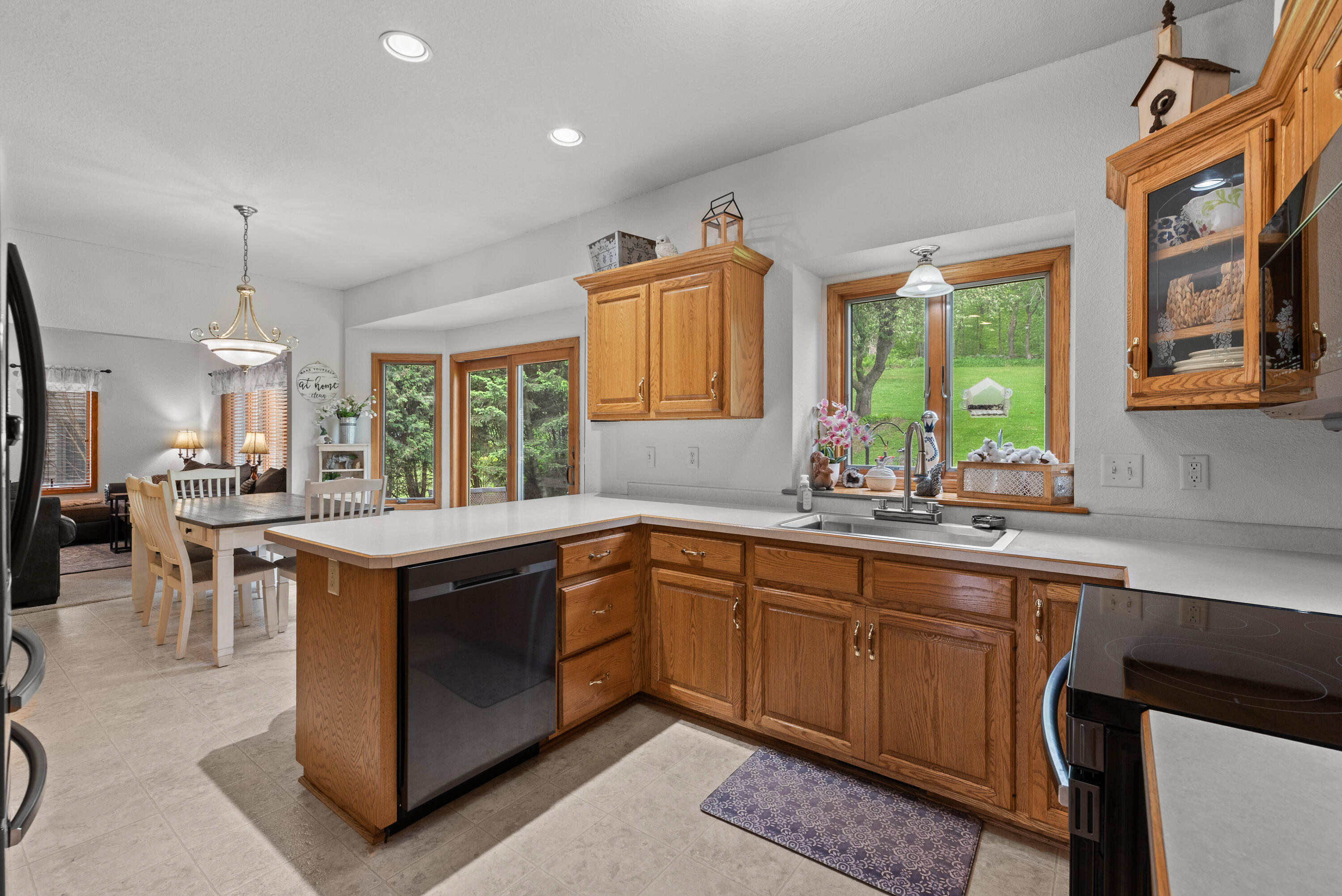 1500 Wolf Dr