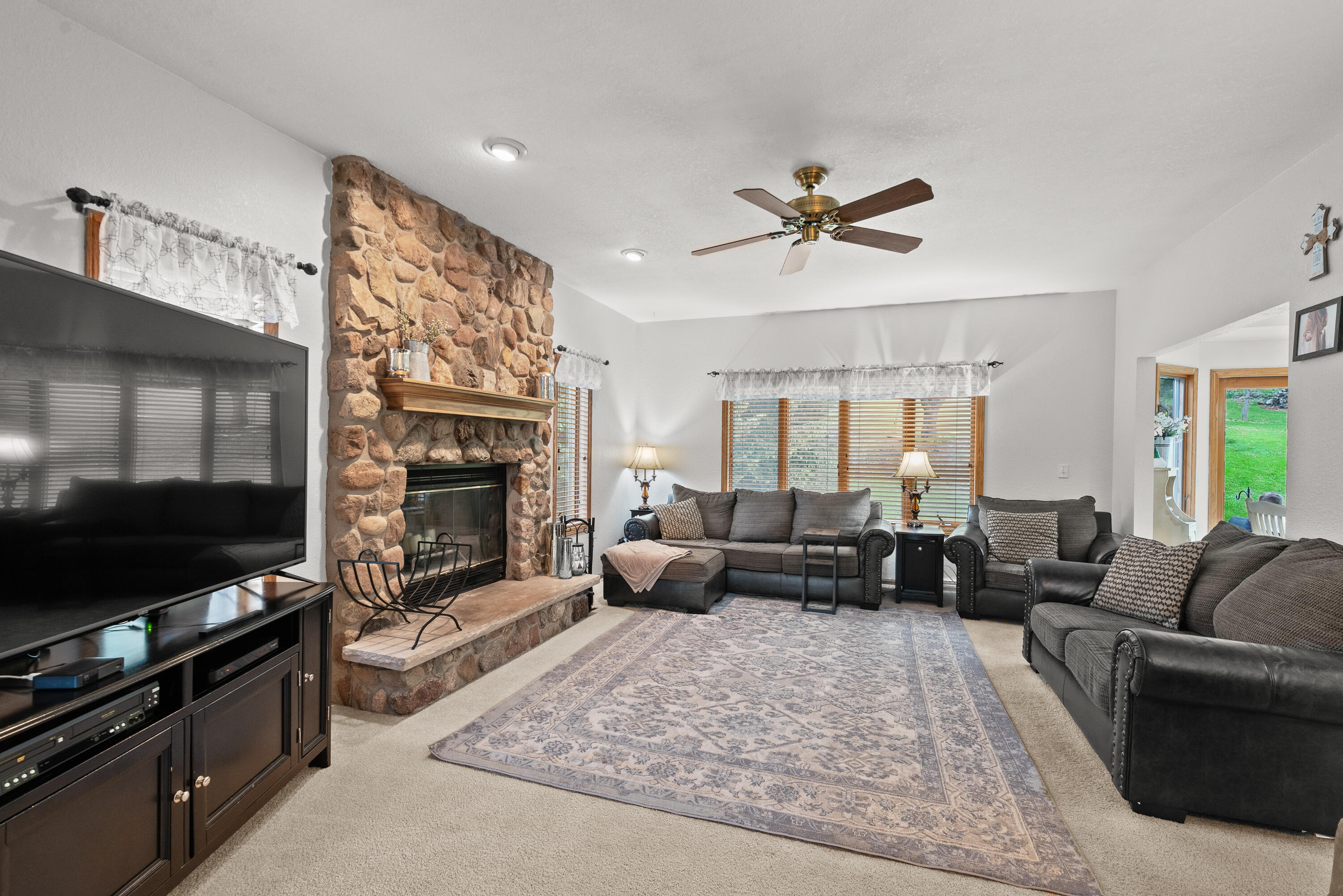 1500 Wolf Dr