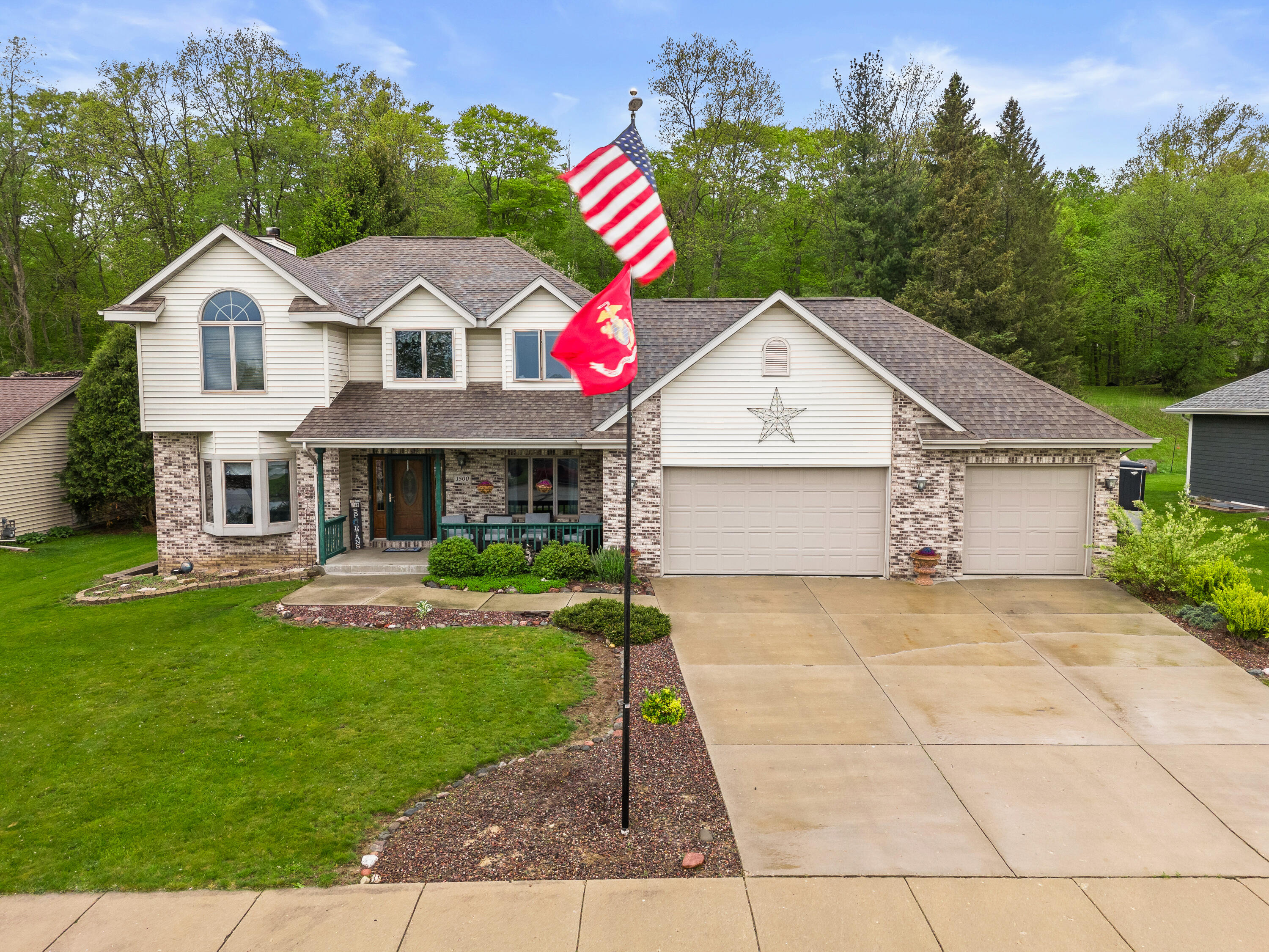 1500 Wolf Dr