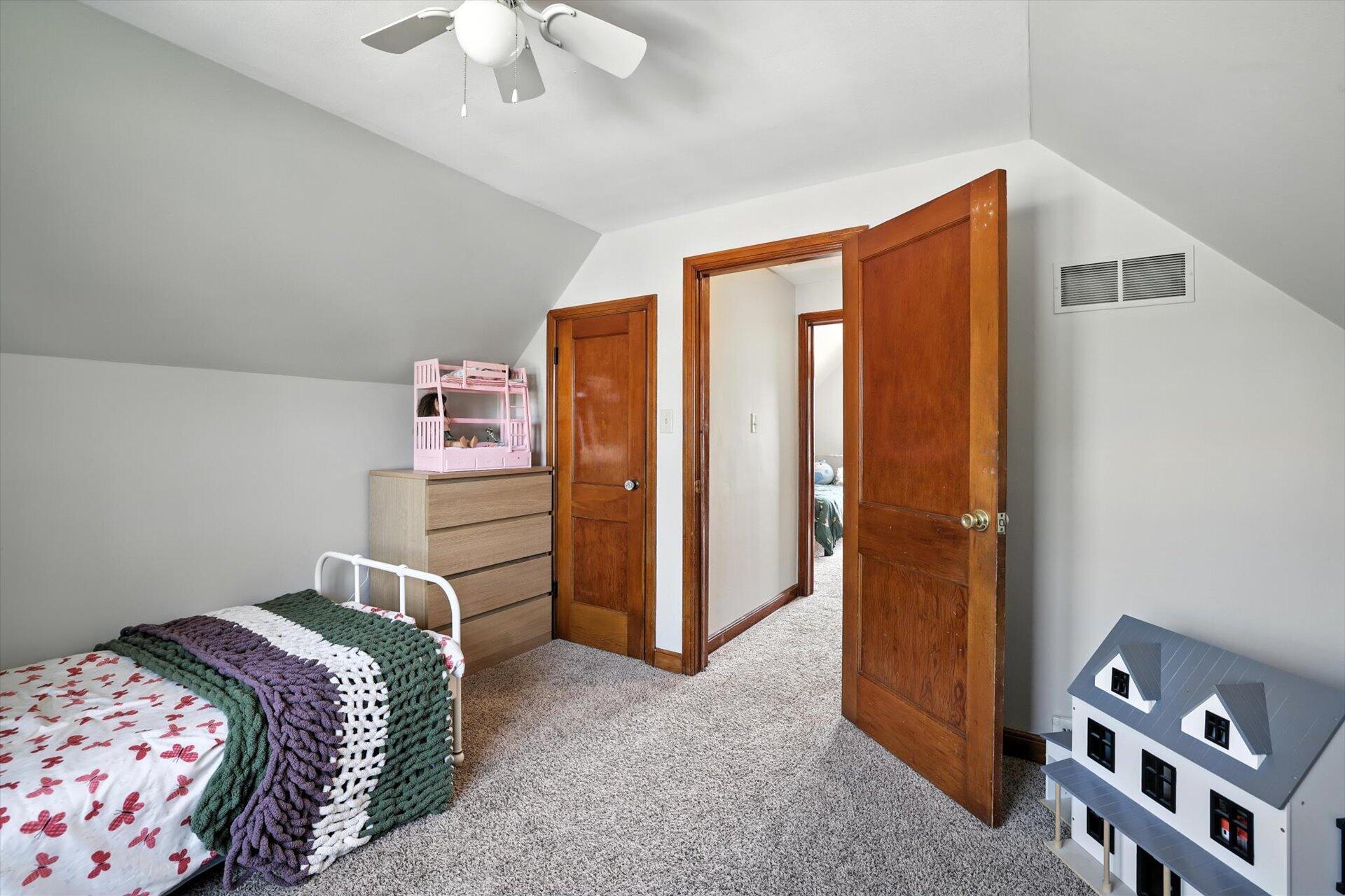 231 Coolidge Ave