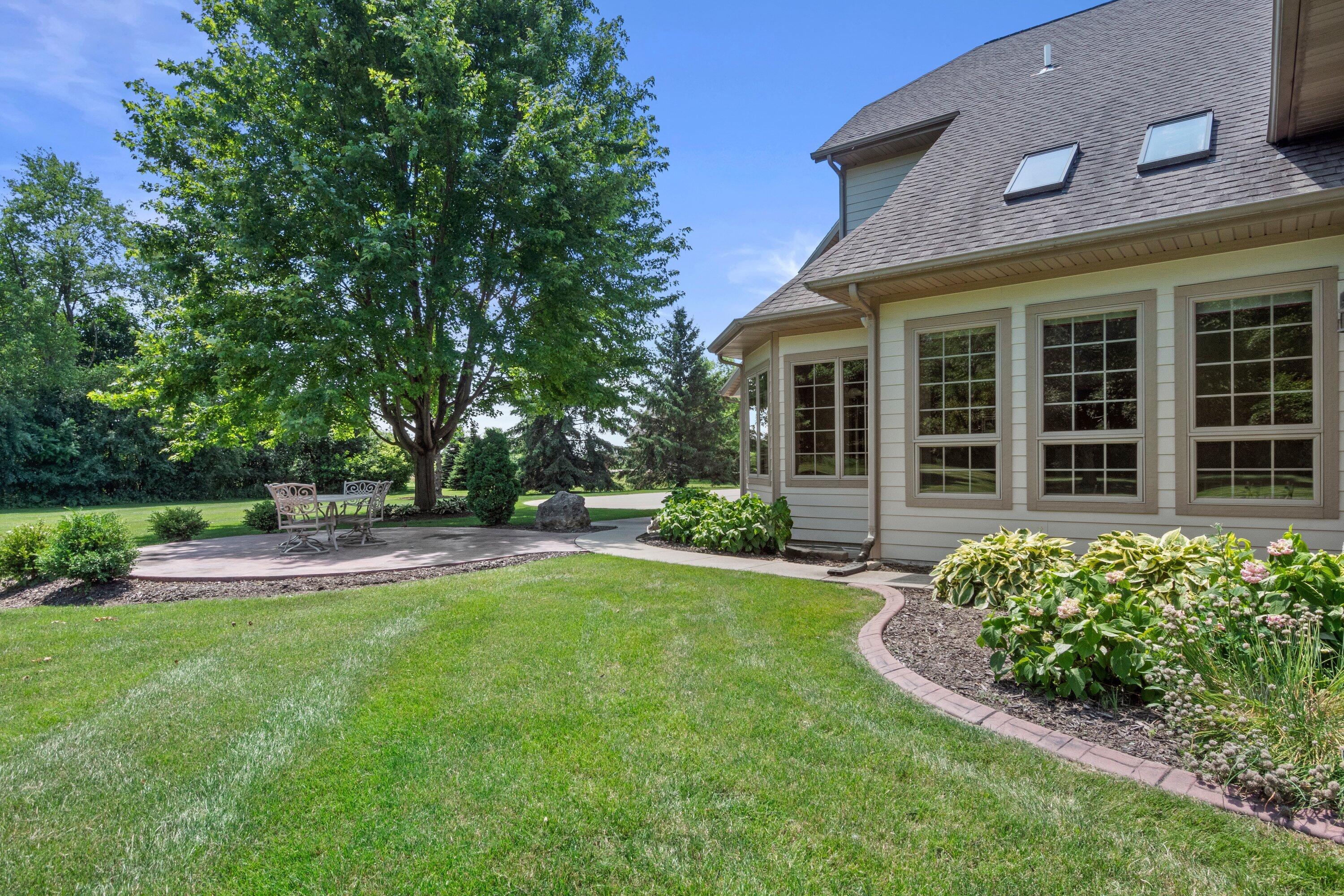 768 Coyote Ct