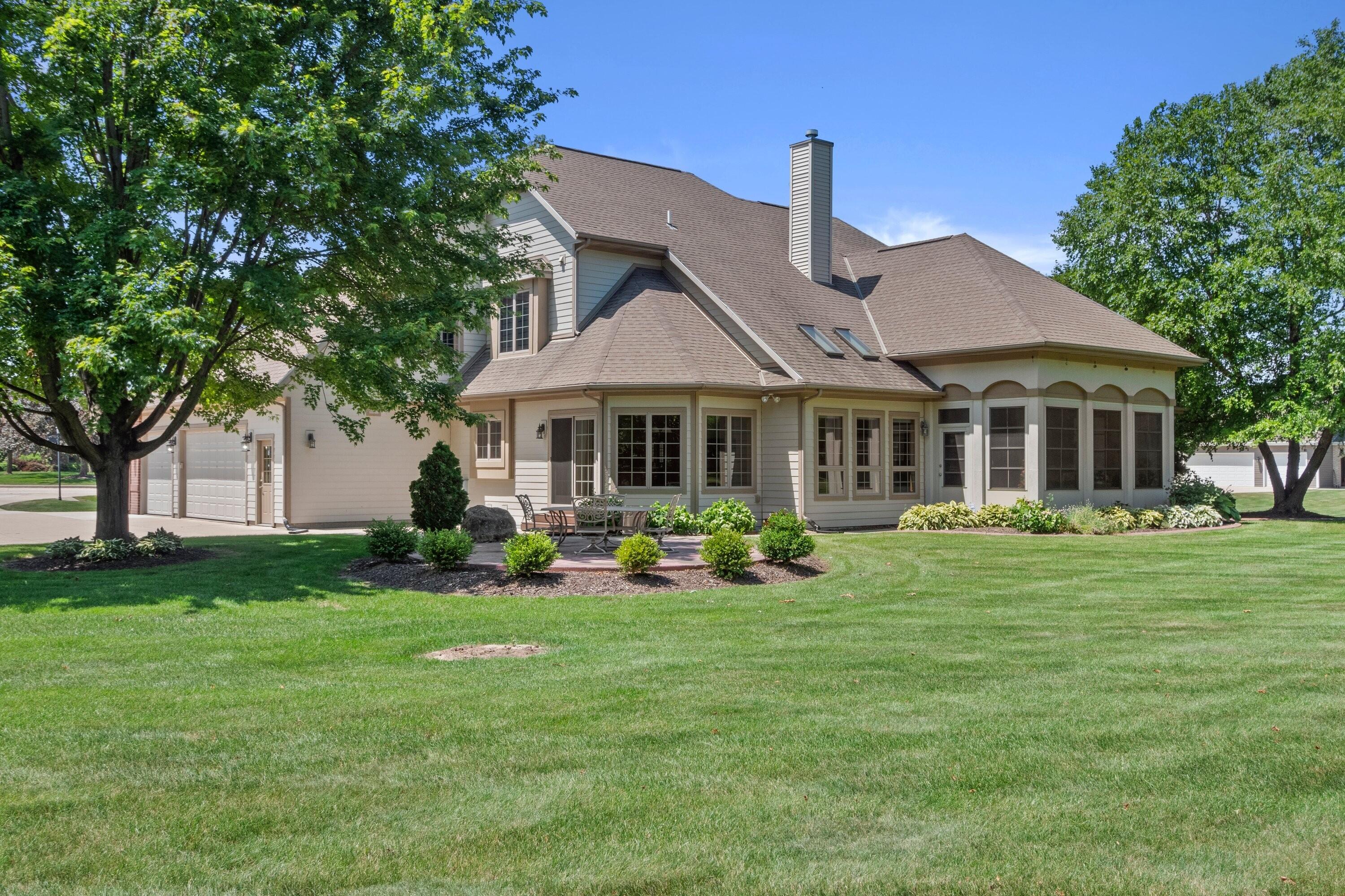768 Coyote Ct