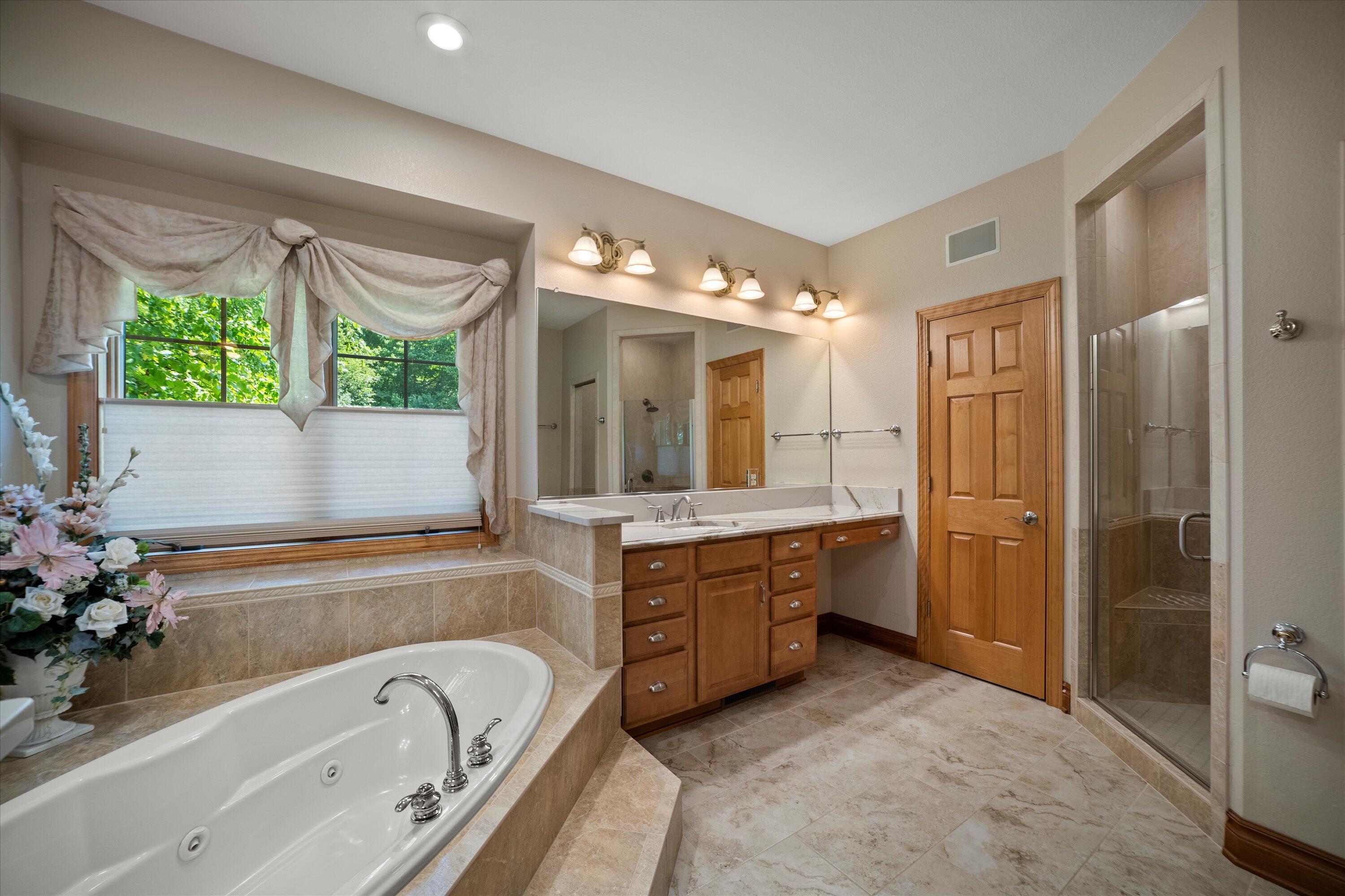 768 Coyote Ct