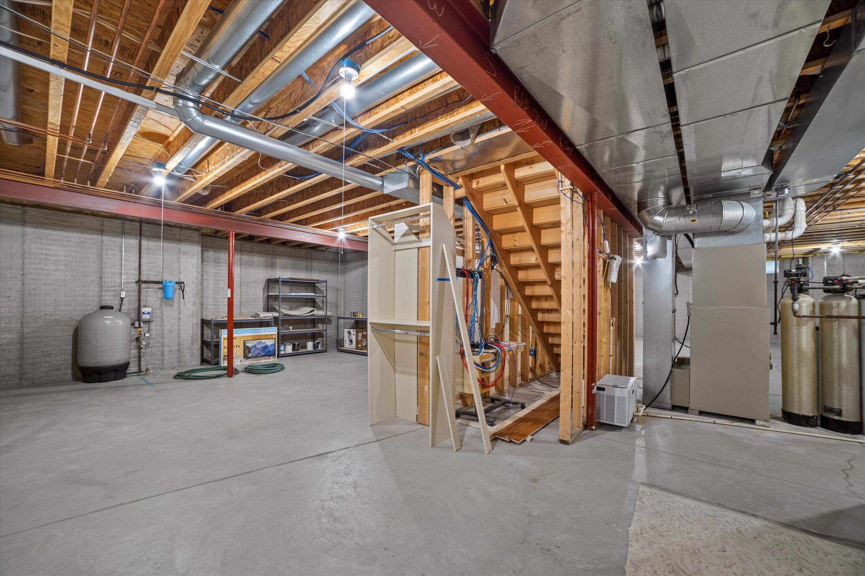 768 Coyote Ct