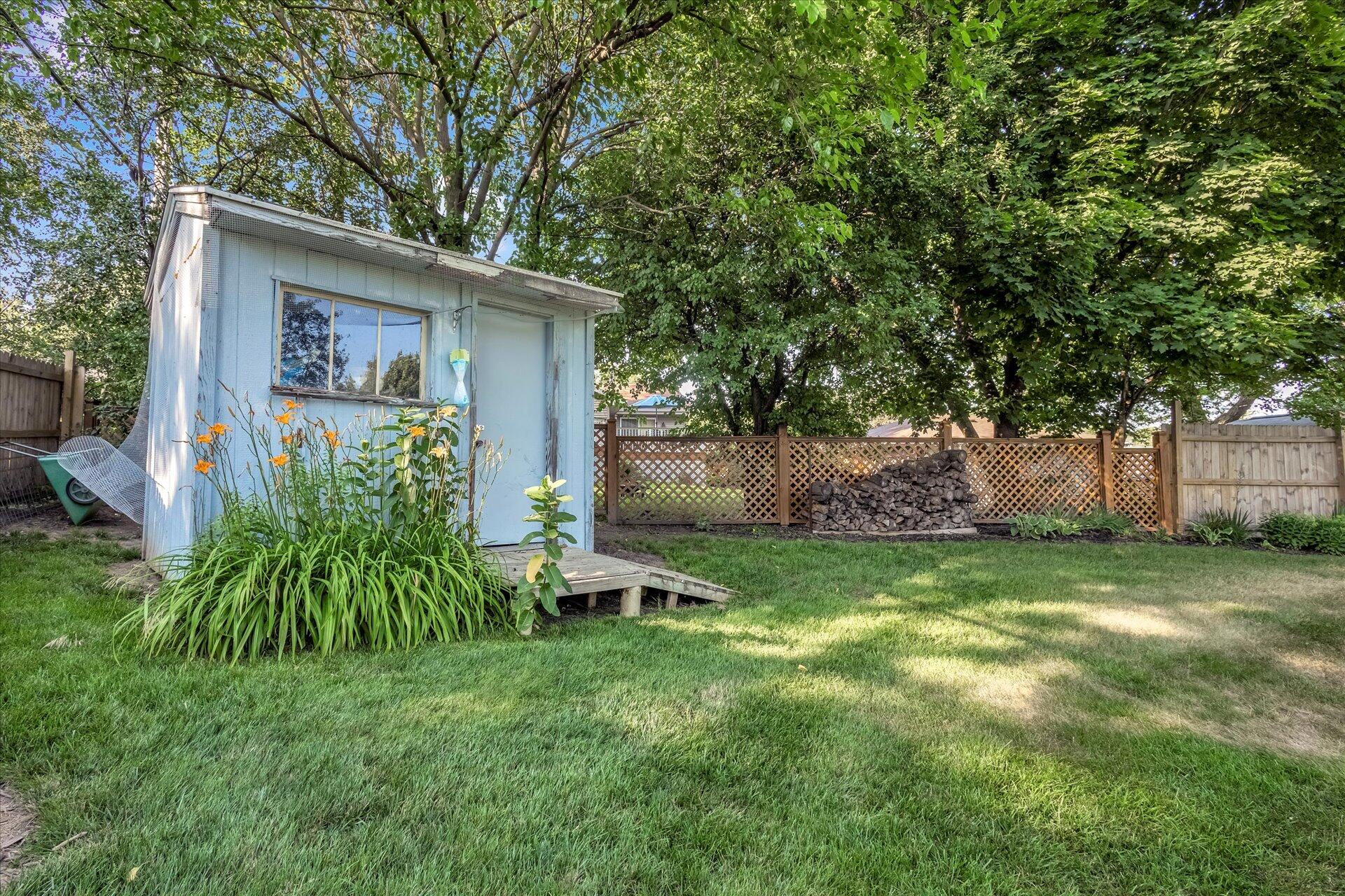 1328 N 14th Ave