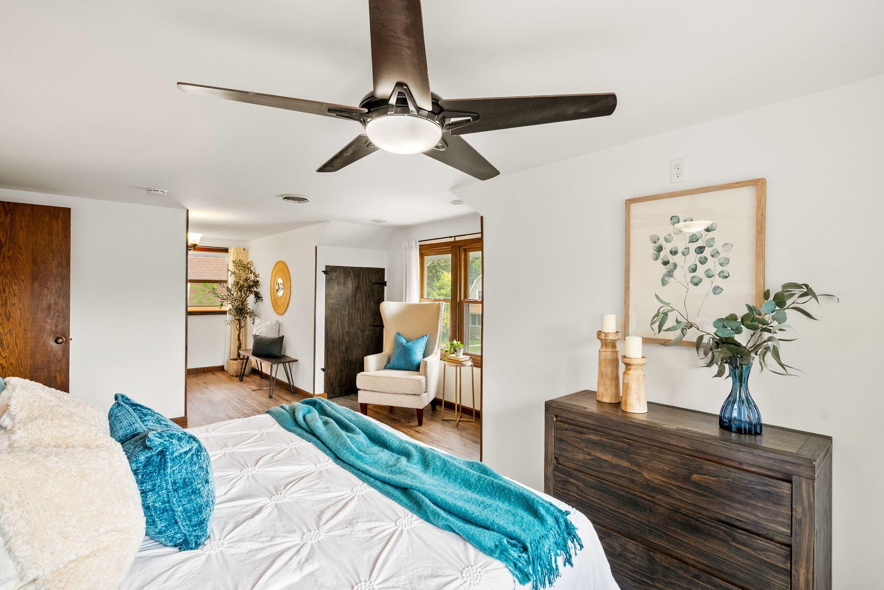 W61N413 Washington Ave