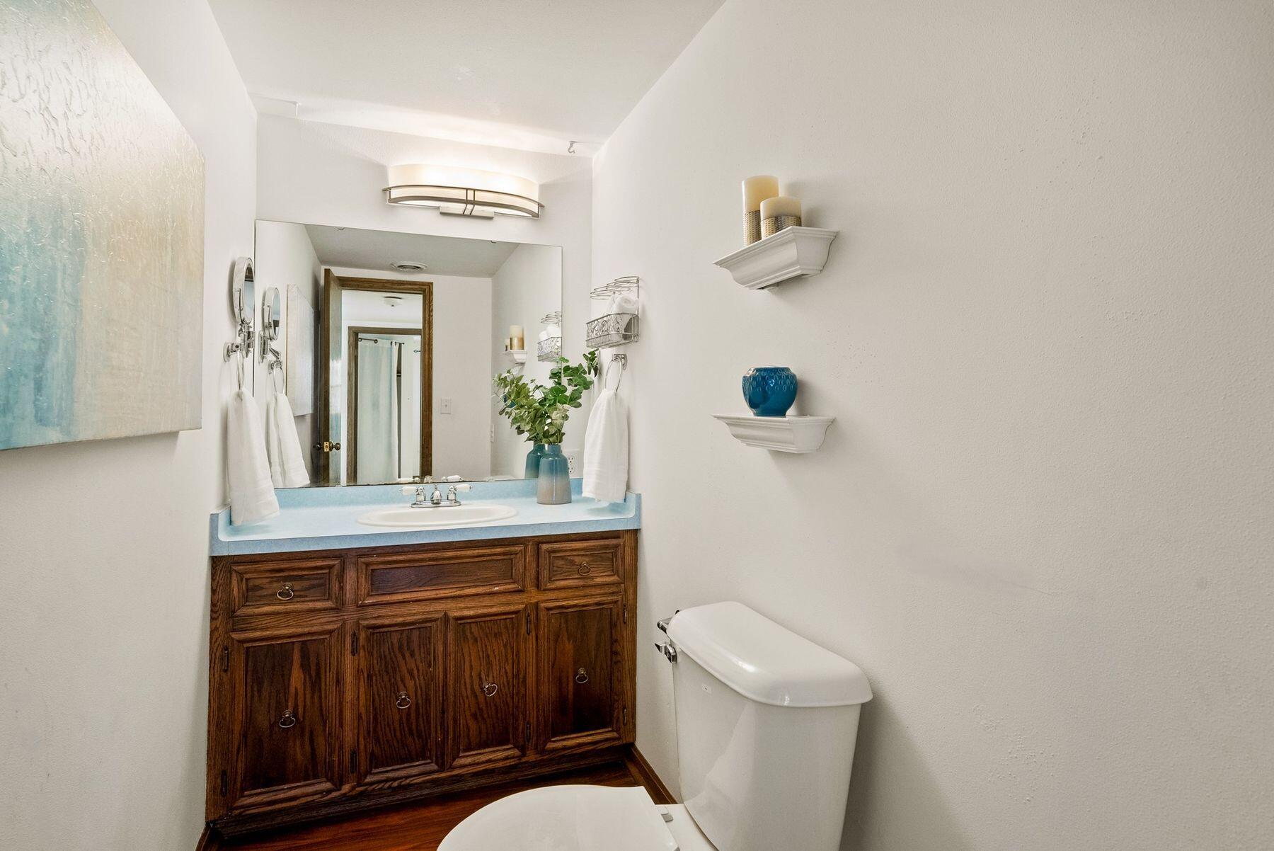 W61N413 Washington Ave