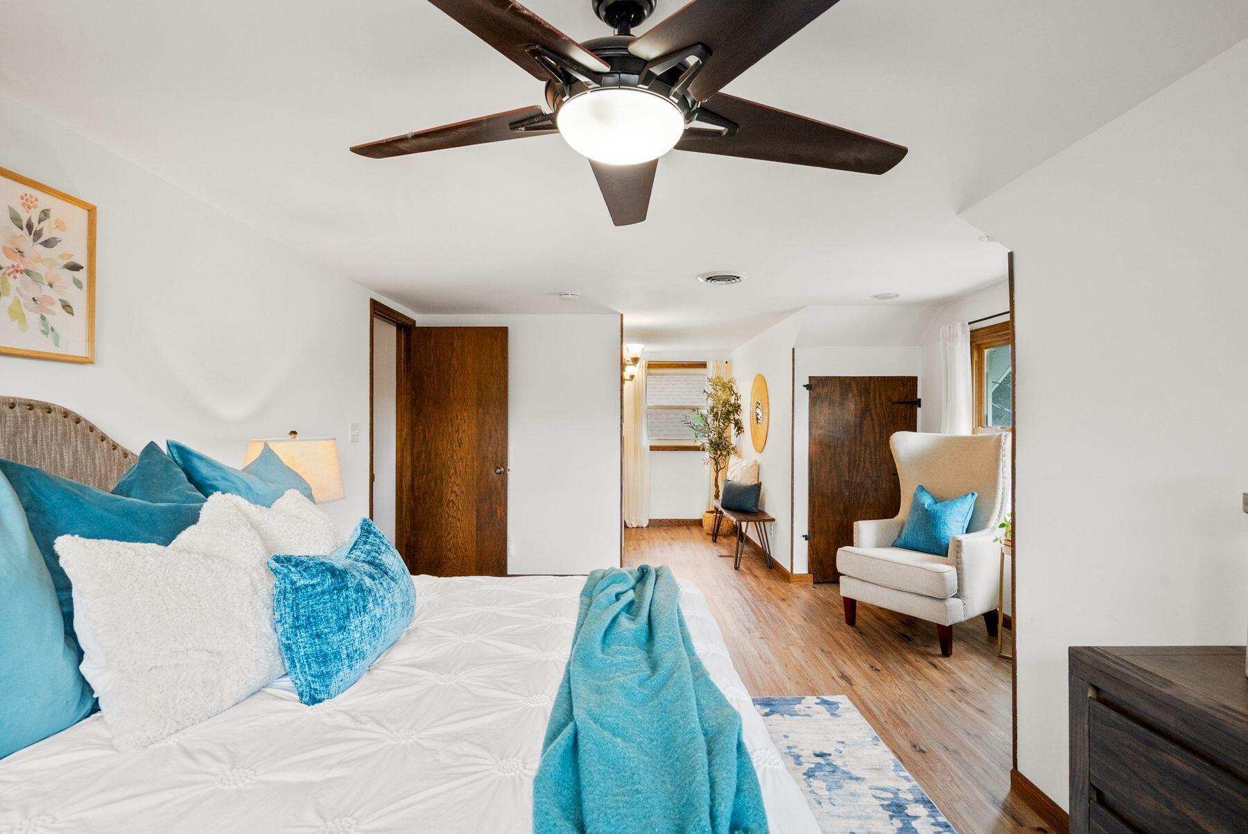 W61N413 Washington Ave