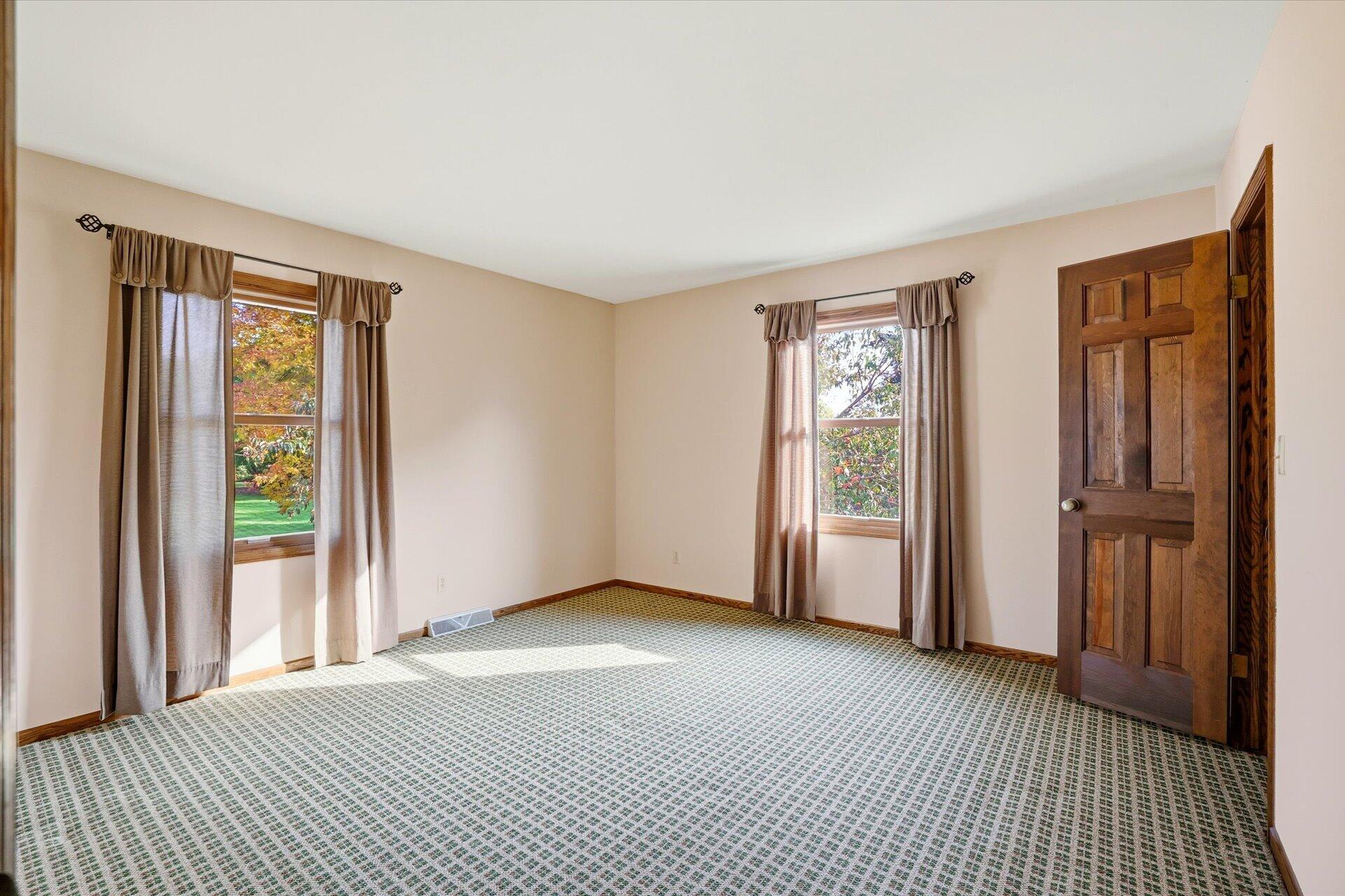 396 Belvedere - W