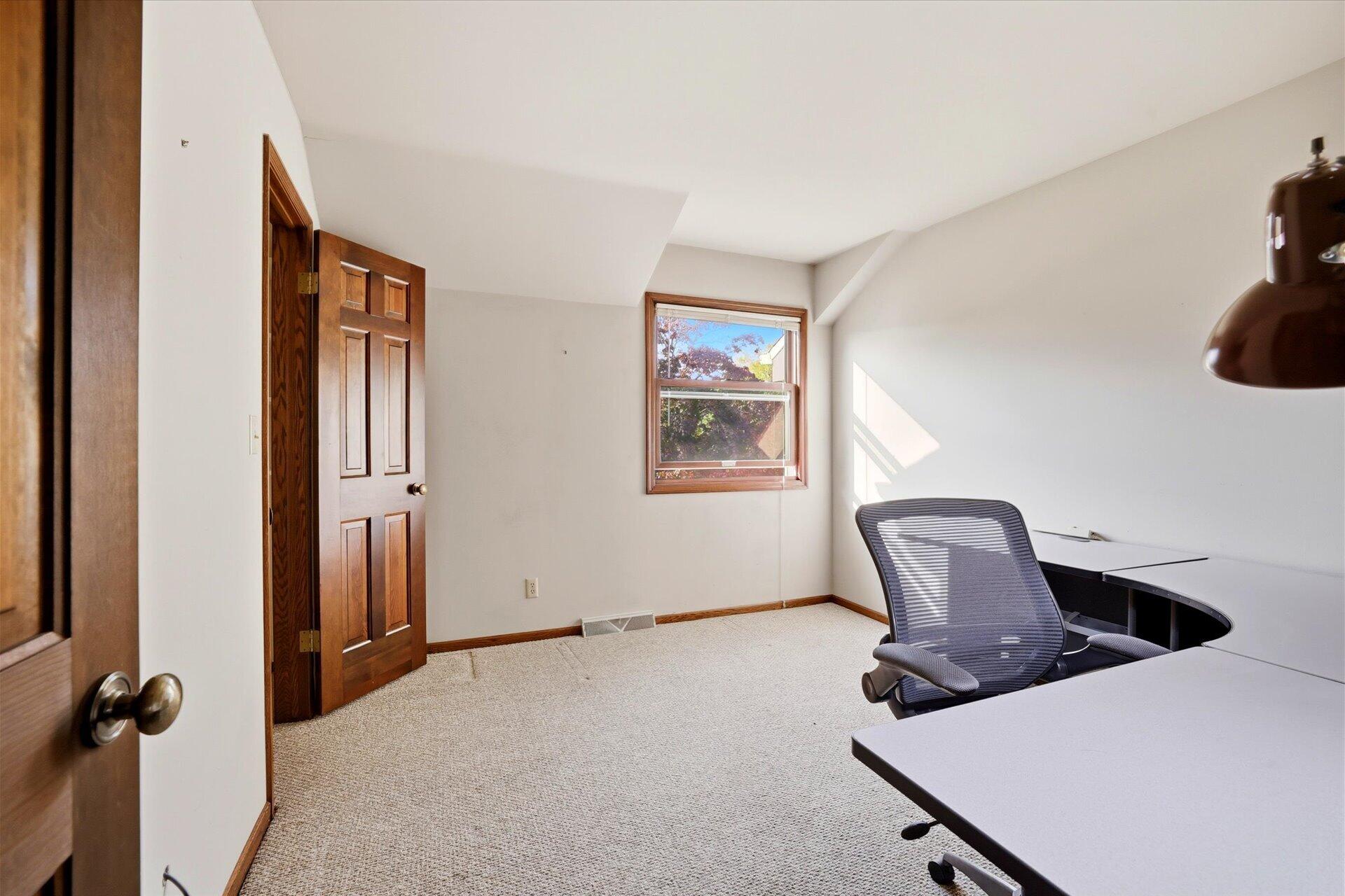 396 Belvedere - W