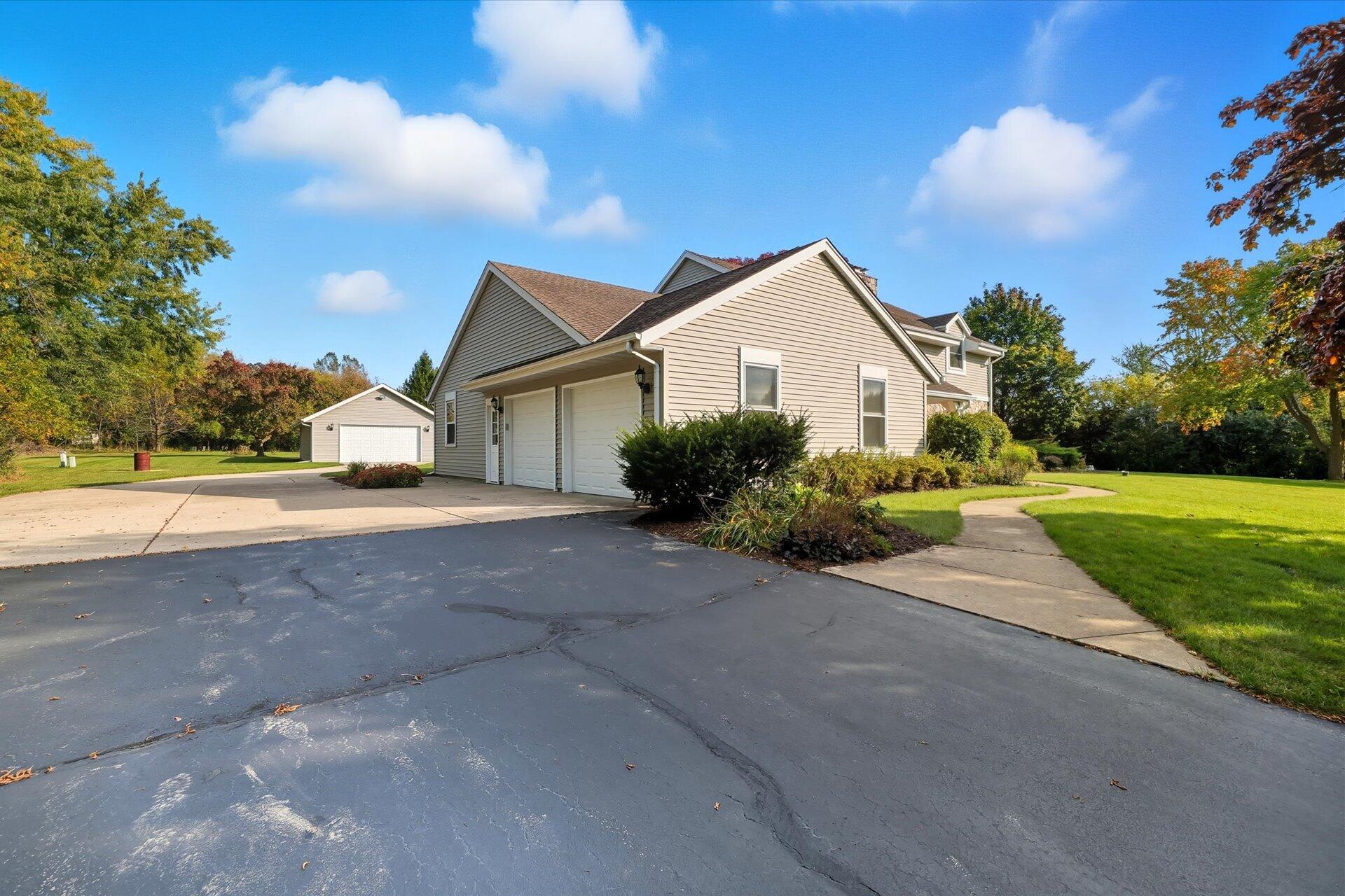 396 Belvedere - W