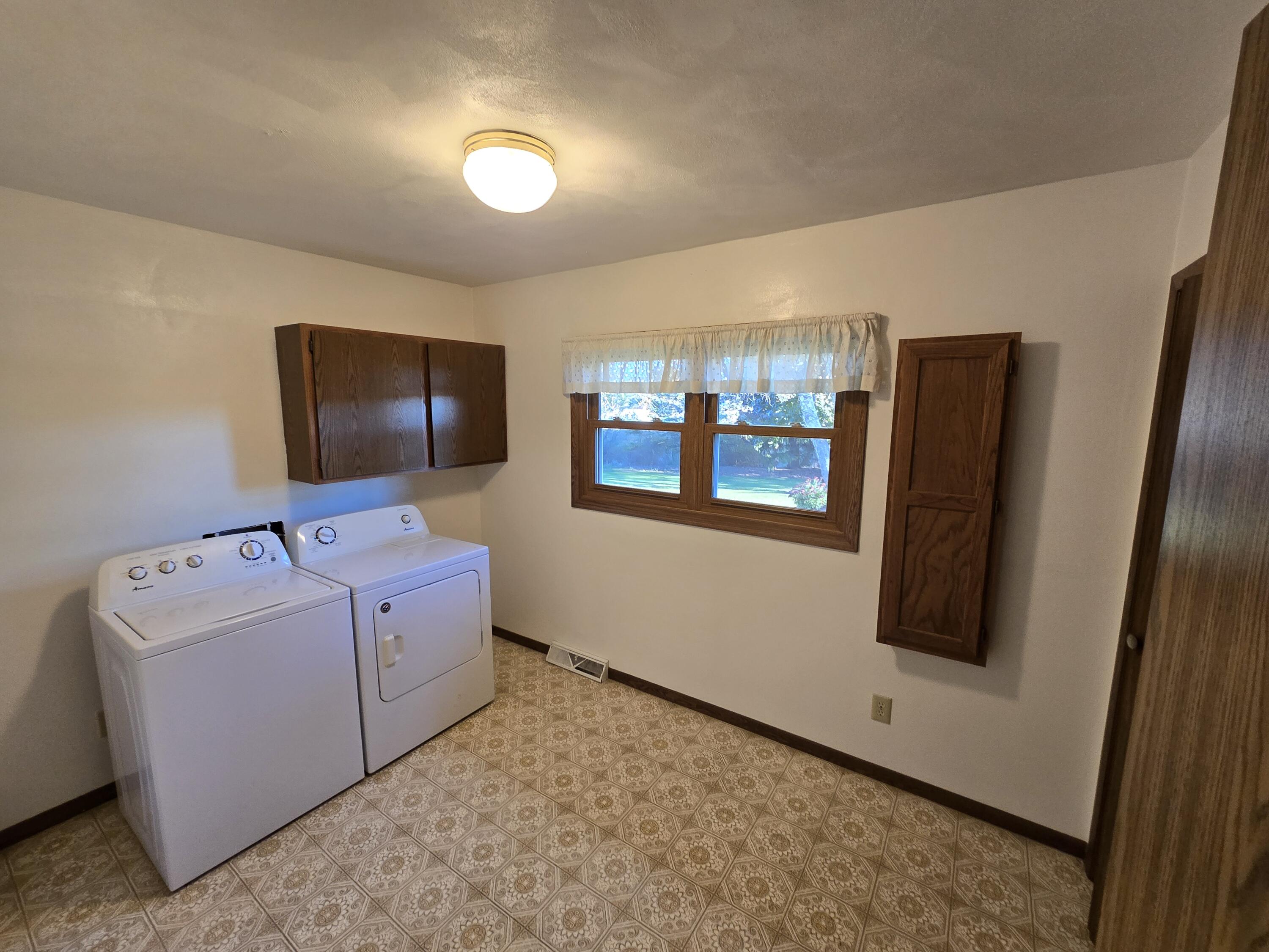 W2824 Fox Rd