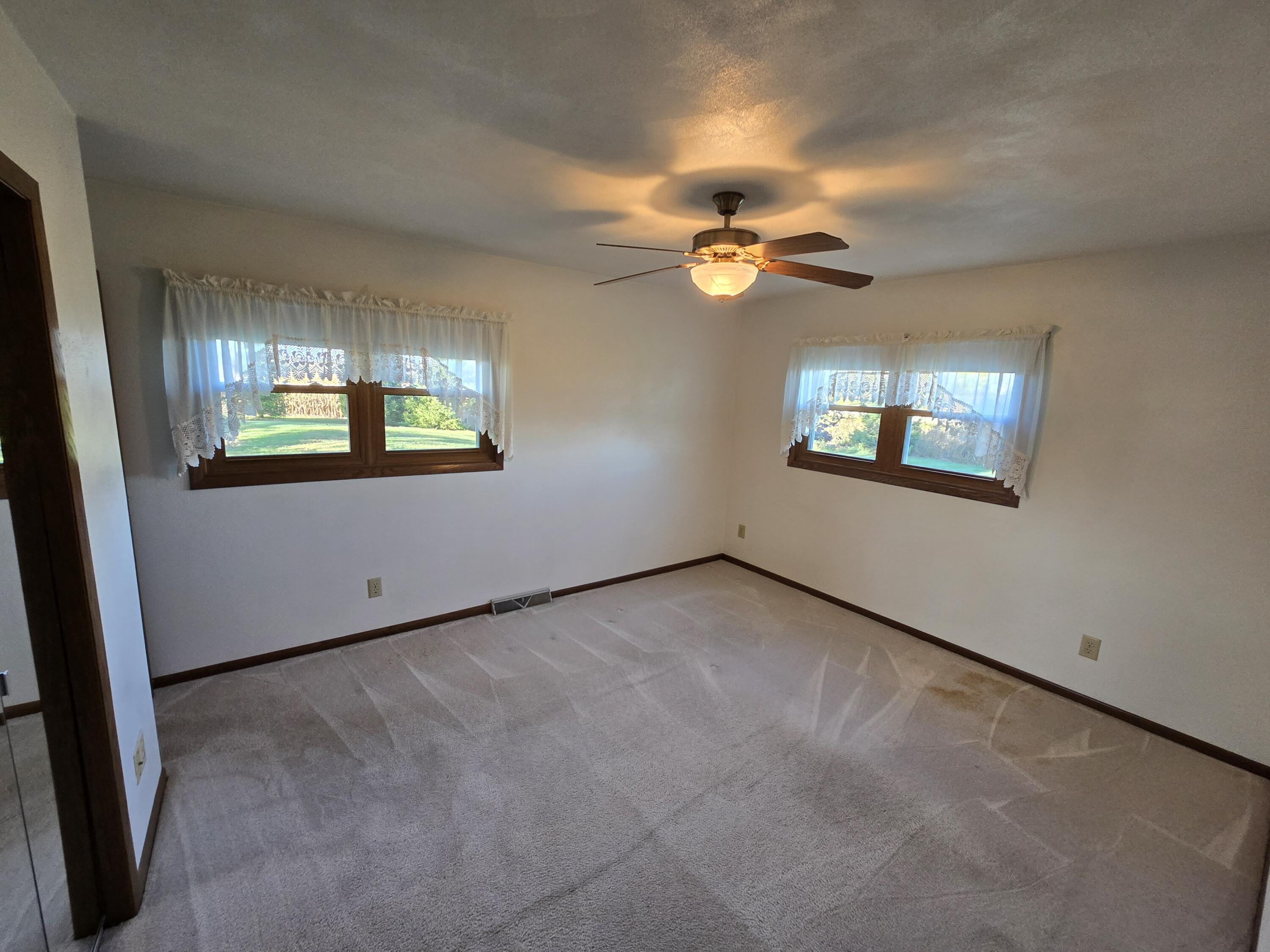 W2824 Fox Rd