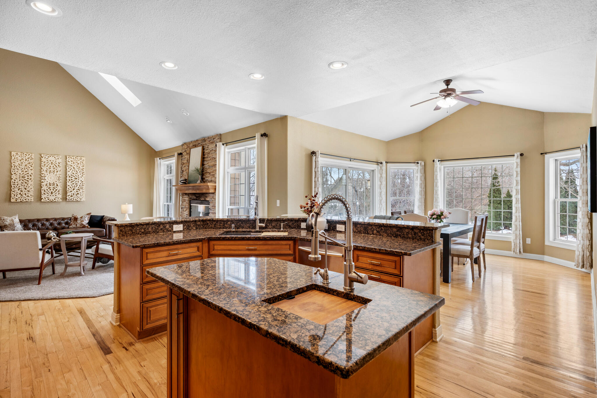 N97W14613 Rimrock Rd