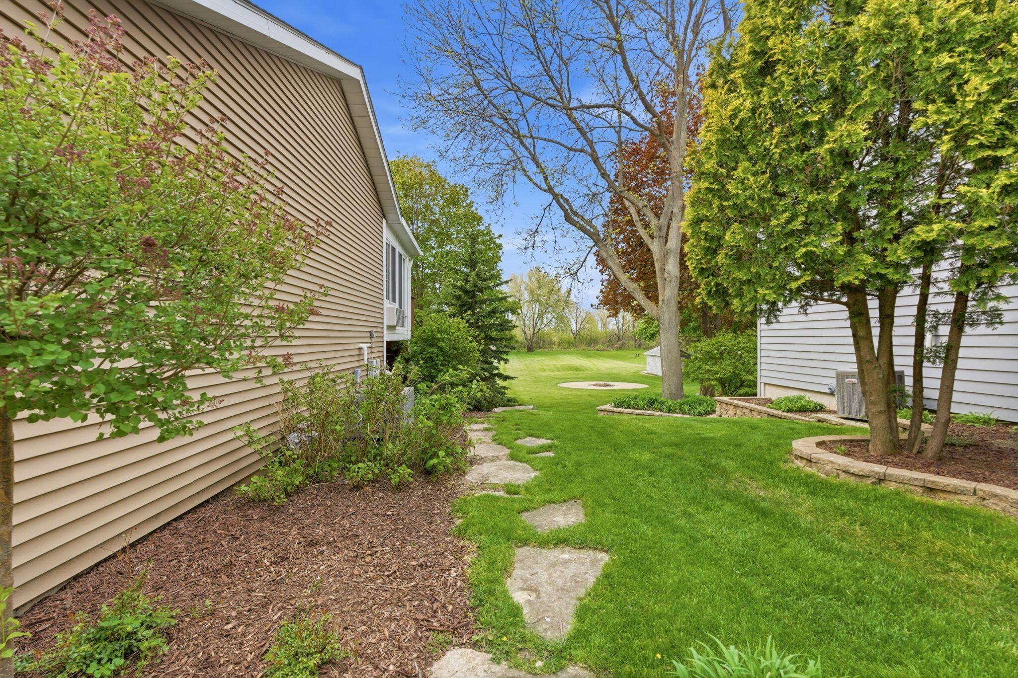2321 MacArthur Rd