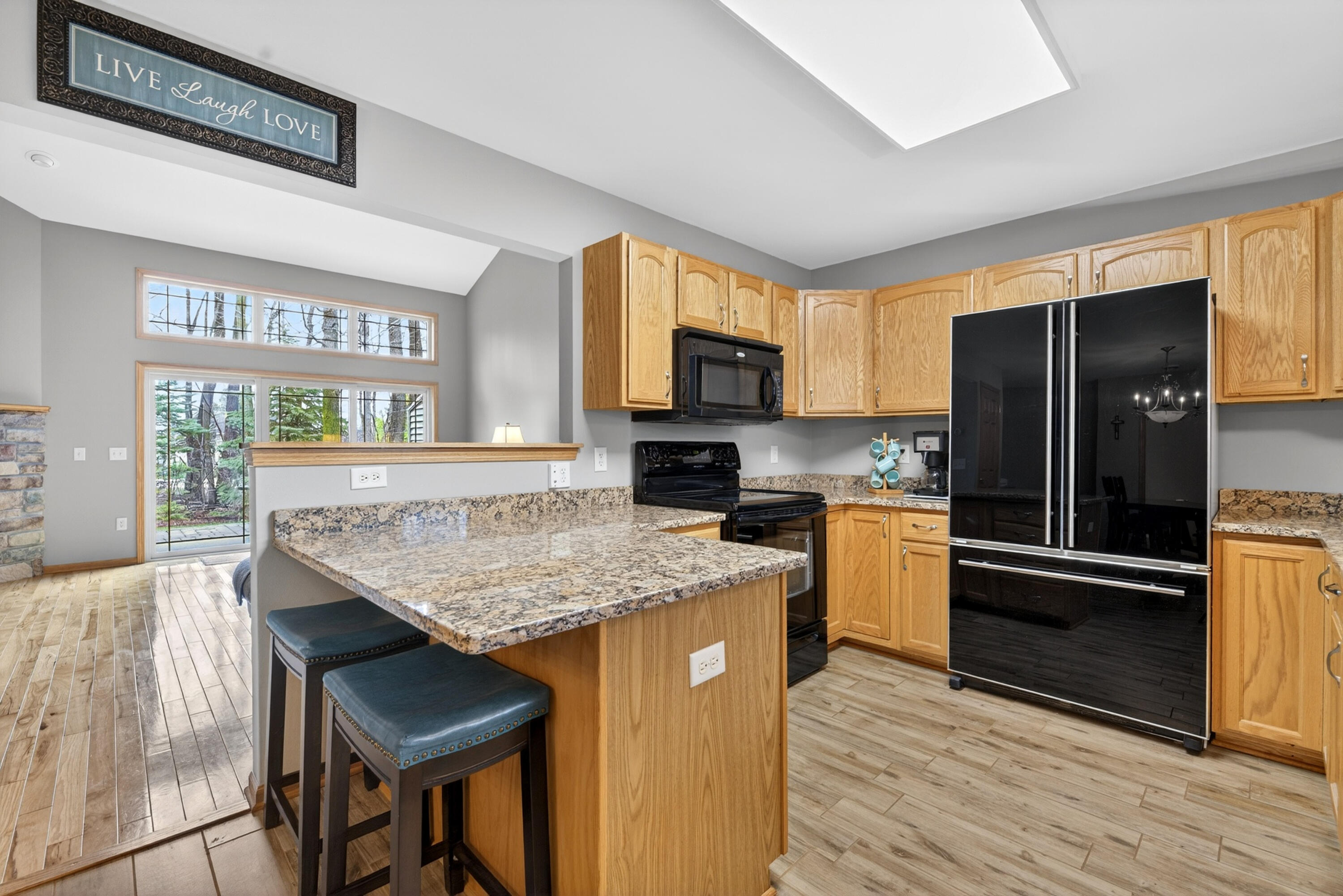 1015 Shadowood Cir Unit: 3